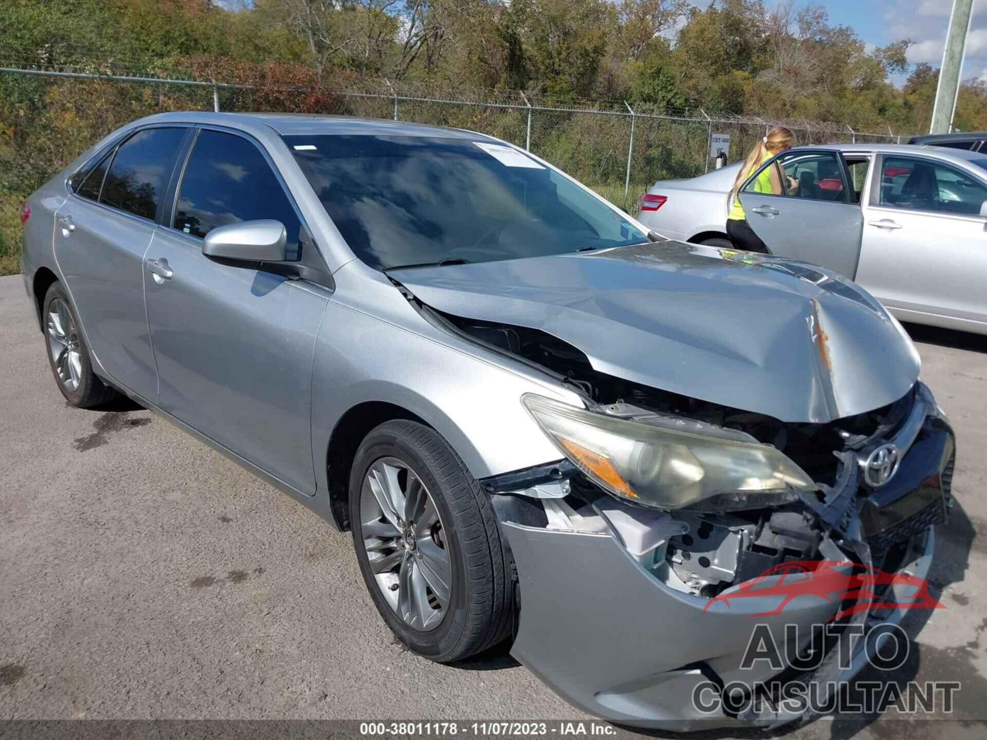 TOYOTA CAMRY 2016 - 4T1BF1FK5GU169659