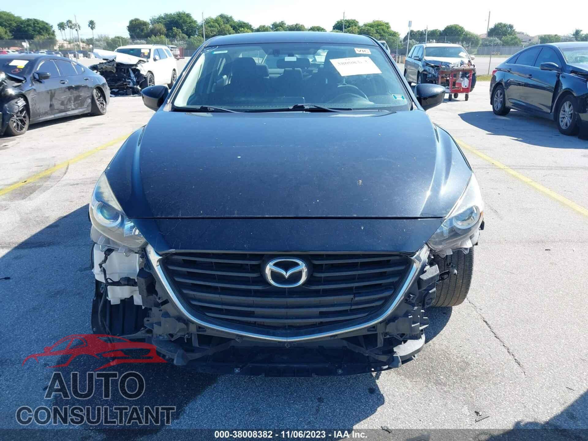 MAZDA 3 2017 - 3MZBN1U7XHM136312
