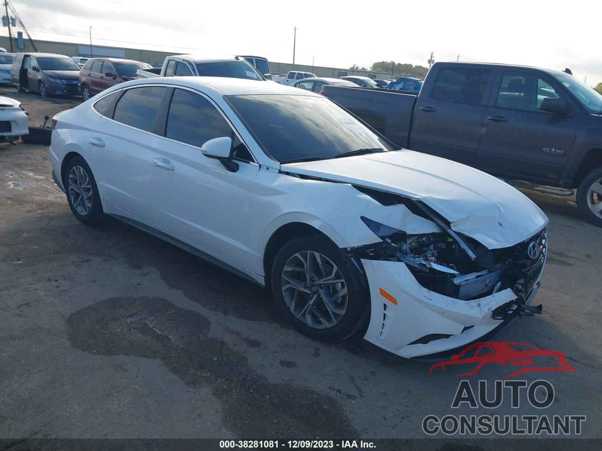 HYUNDAI SONATA 2023 - KMHL64JA7PA319518