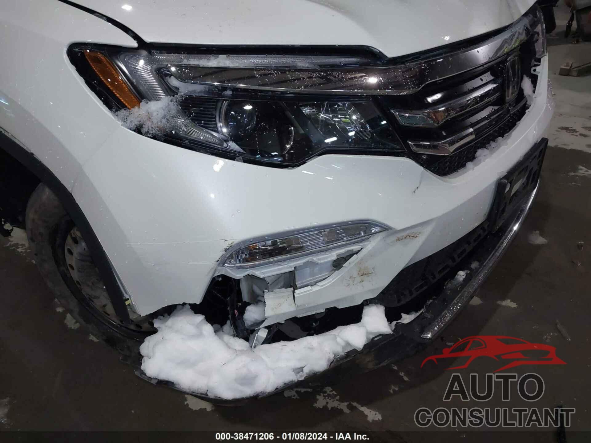 HONDA PILOT 2018 - 5FNYF6H98JB010480