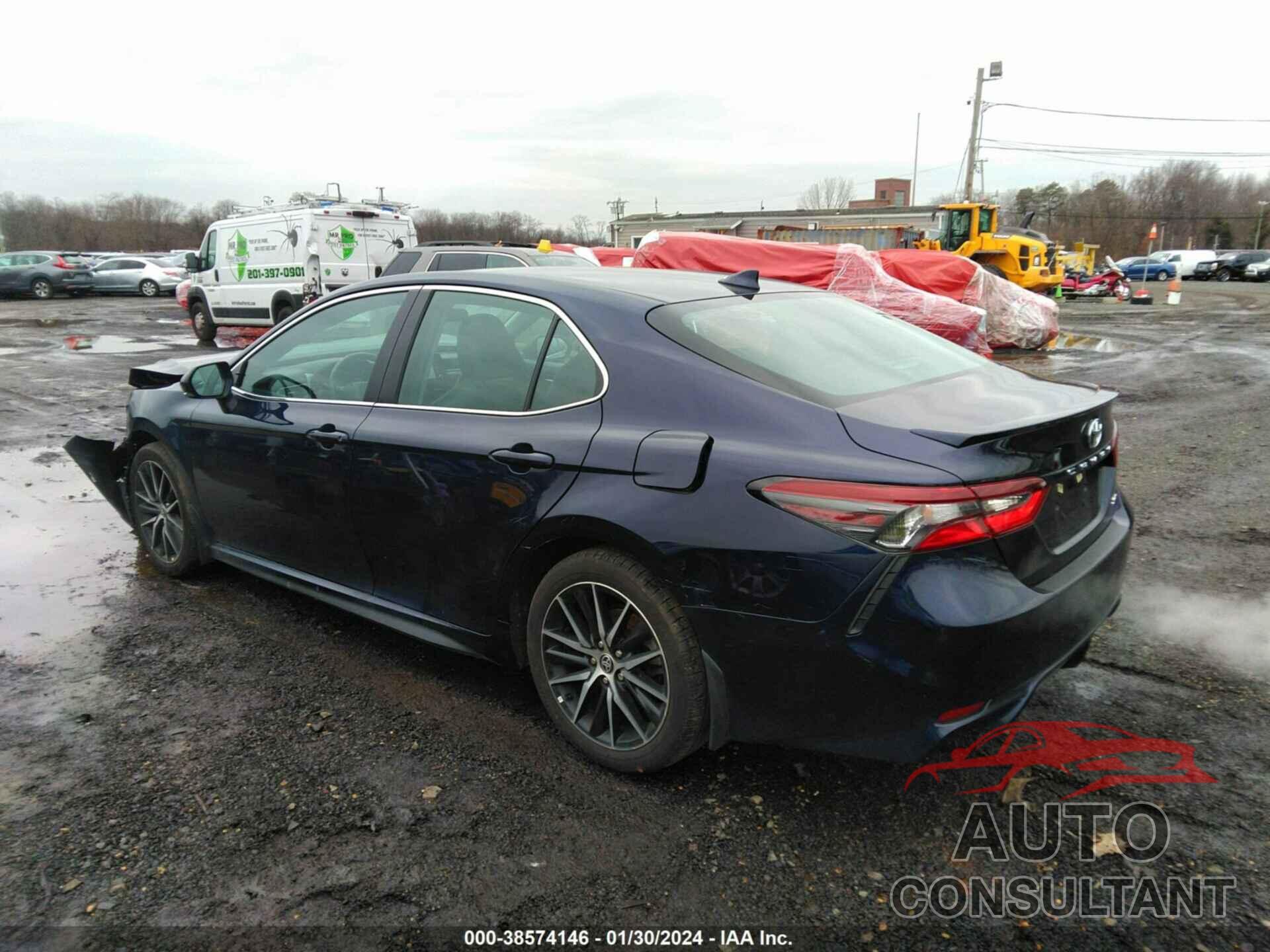 TOYOTA CAMRY 2022 - 4T1G11AKXNU716546