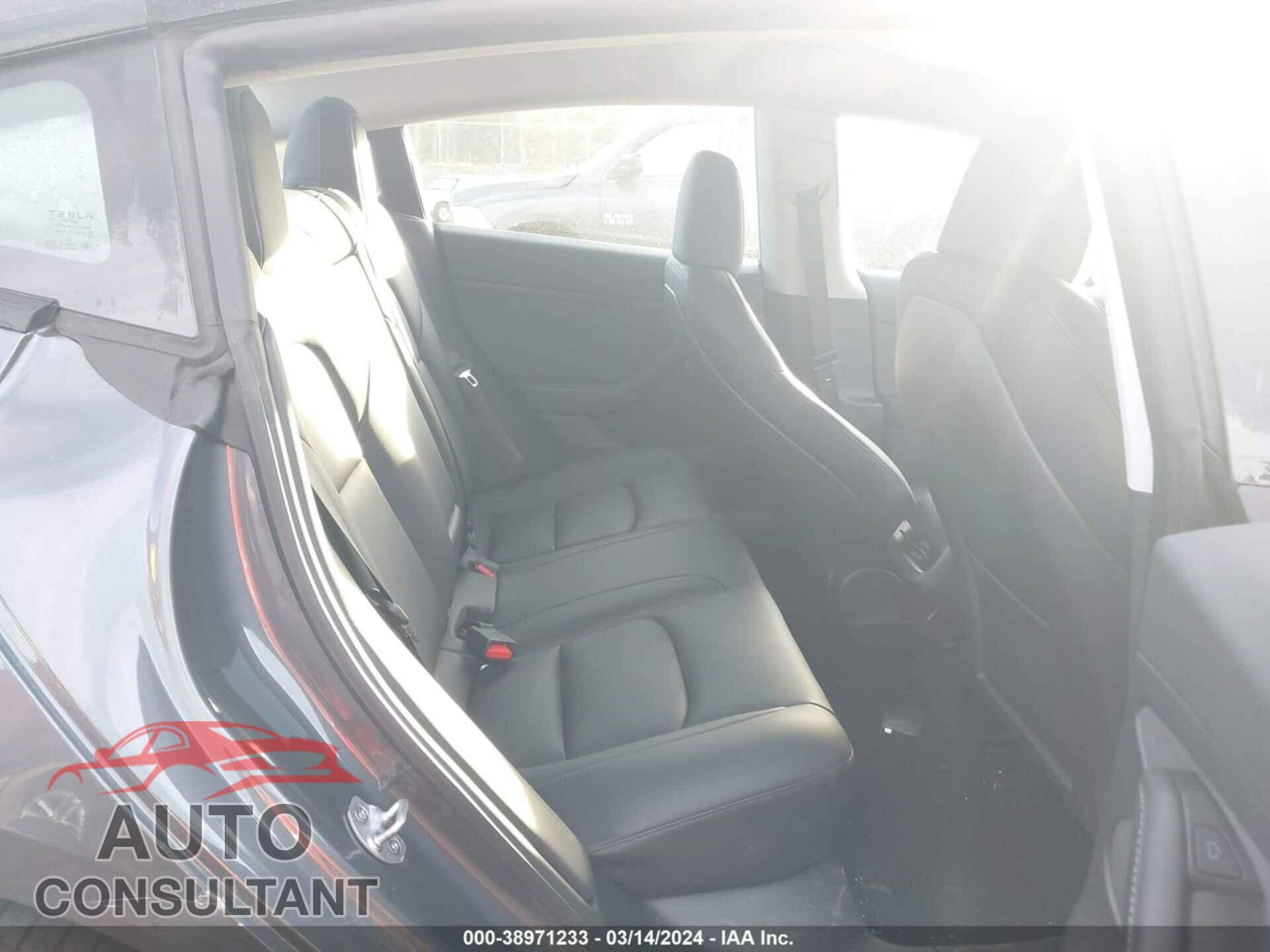 TESLA MODEL 3 2023 - 5YJ3E1EA2PF684034