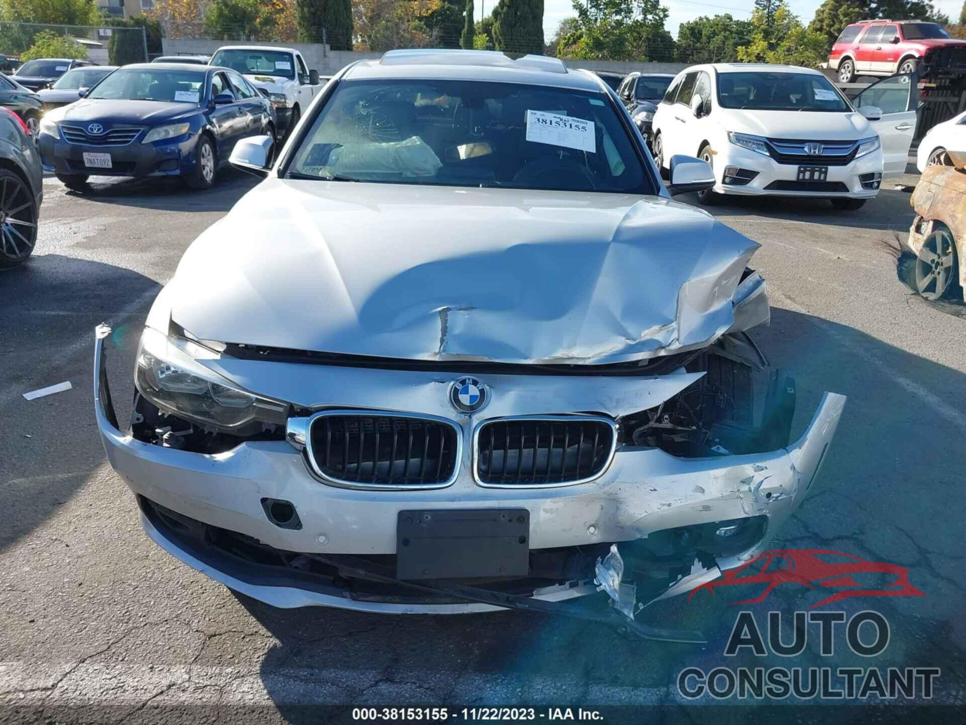 BMW 328I 2016 - WBA8E9G58GNU30511