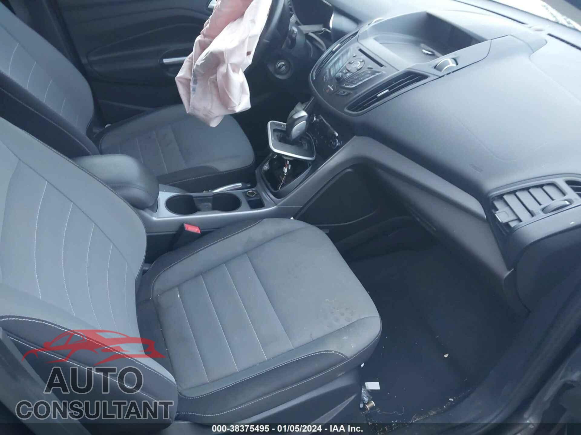 FORD C-MAX 2016 - 1FADP5AU6GL110710