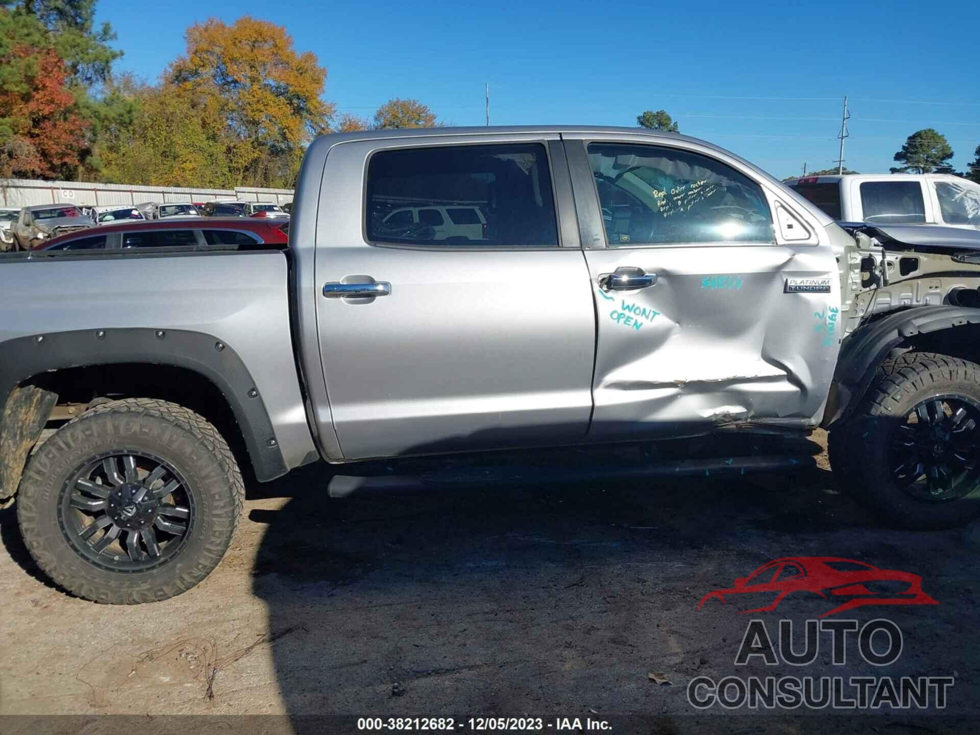 TOYOTA TUNDRA 2018 - 5TFAW5F13JX736679