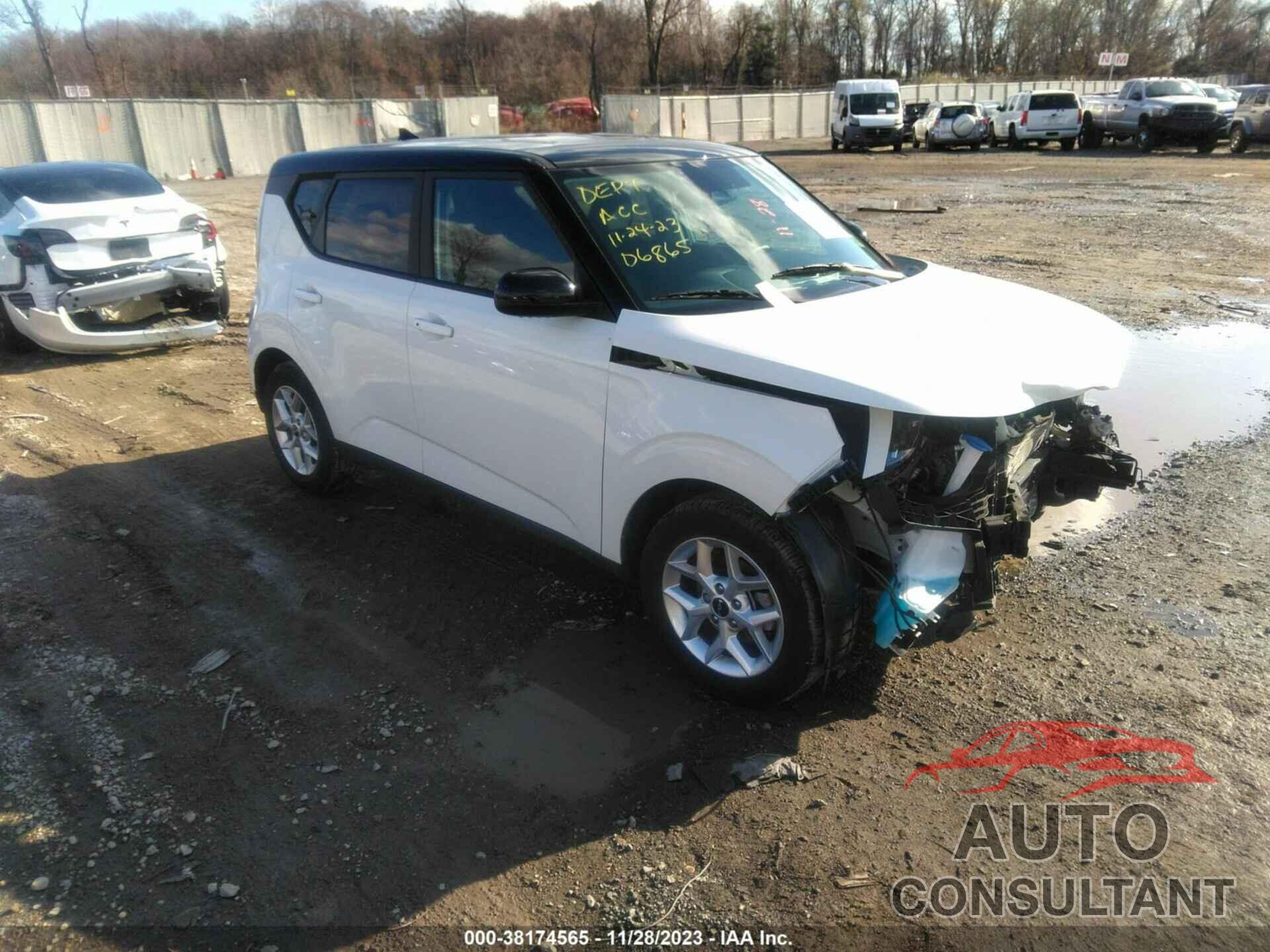 KIA SOUL 2023 - KNDJ23AU7P7188857