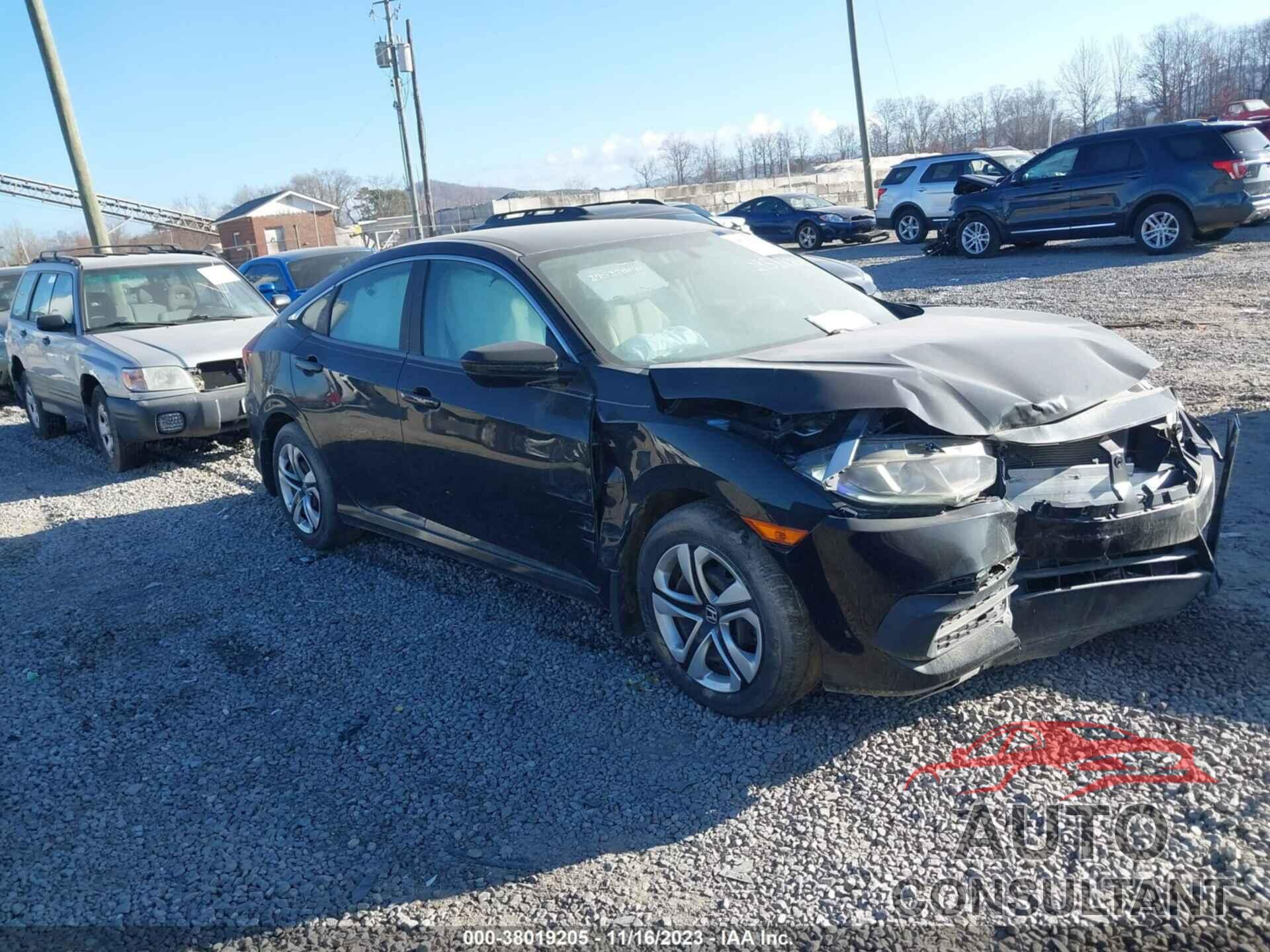 HONDA CIVIC SEDAN 2018 - 19XFC2F55JE030474