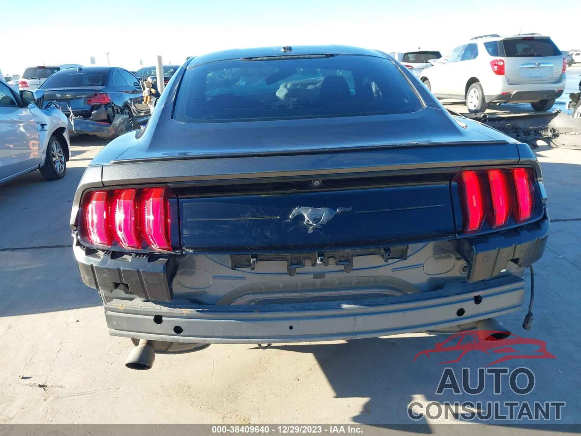 FORD MUSTANG 2018 - 1FA6P8TH7J5122399