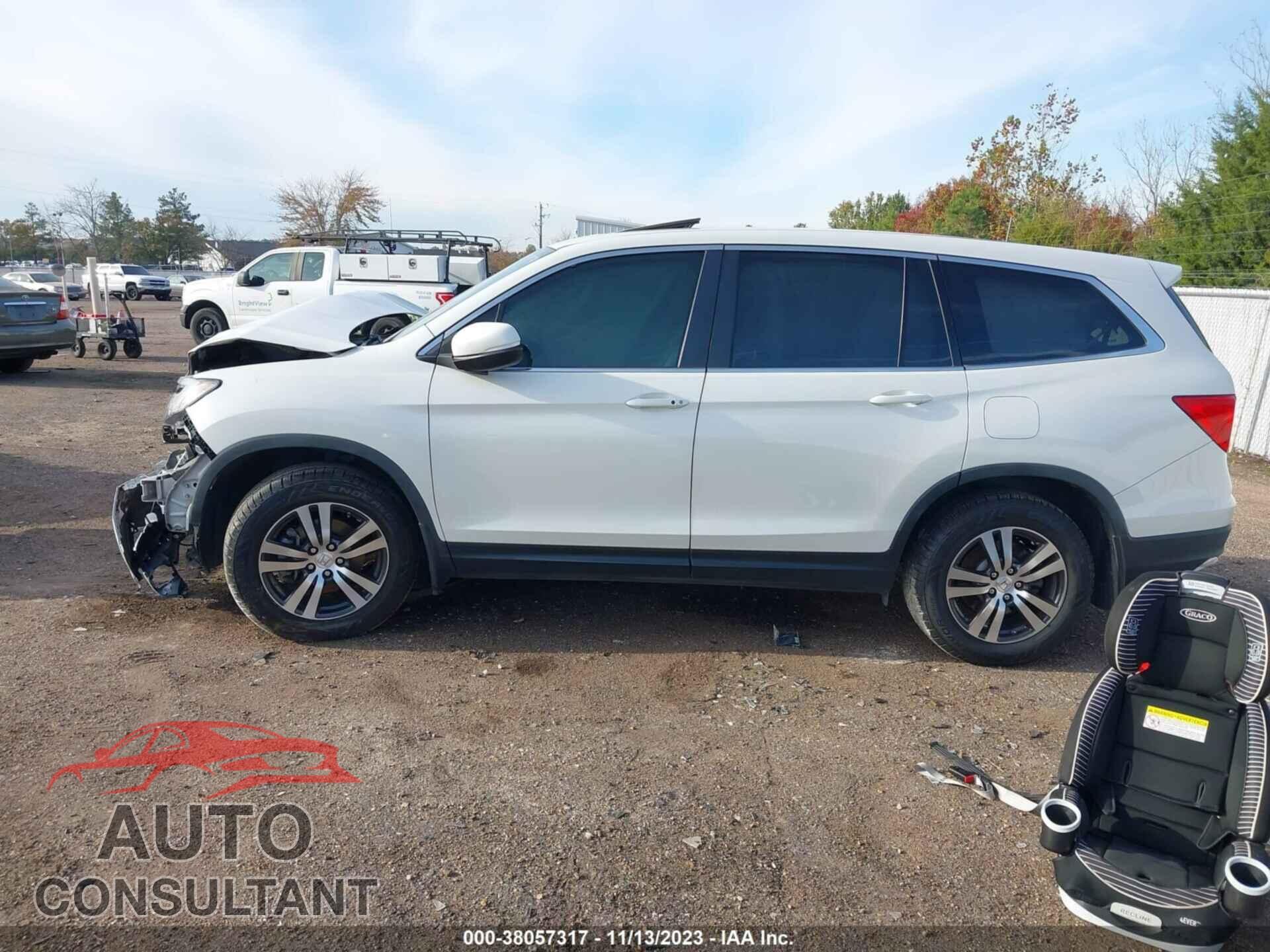 HONDA PILOT 2017 - 5FNYF5H58HB032562