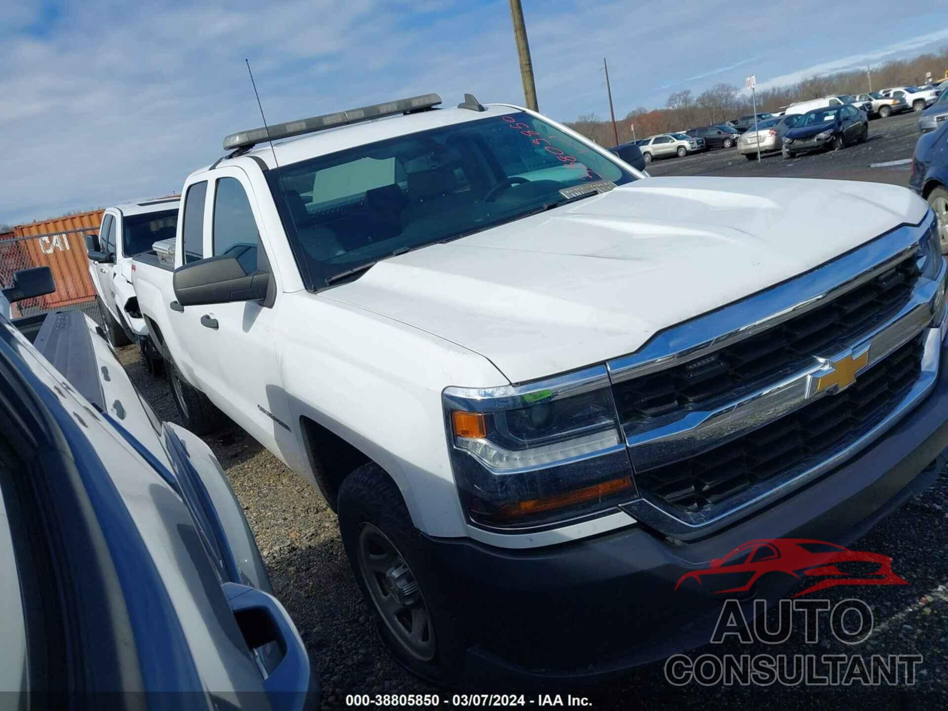 CHEVROLET SILVERADO 1500 2018 - 1GCVKNEHXJZ254727
