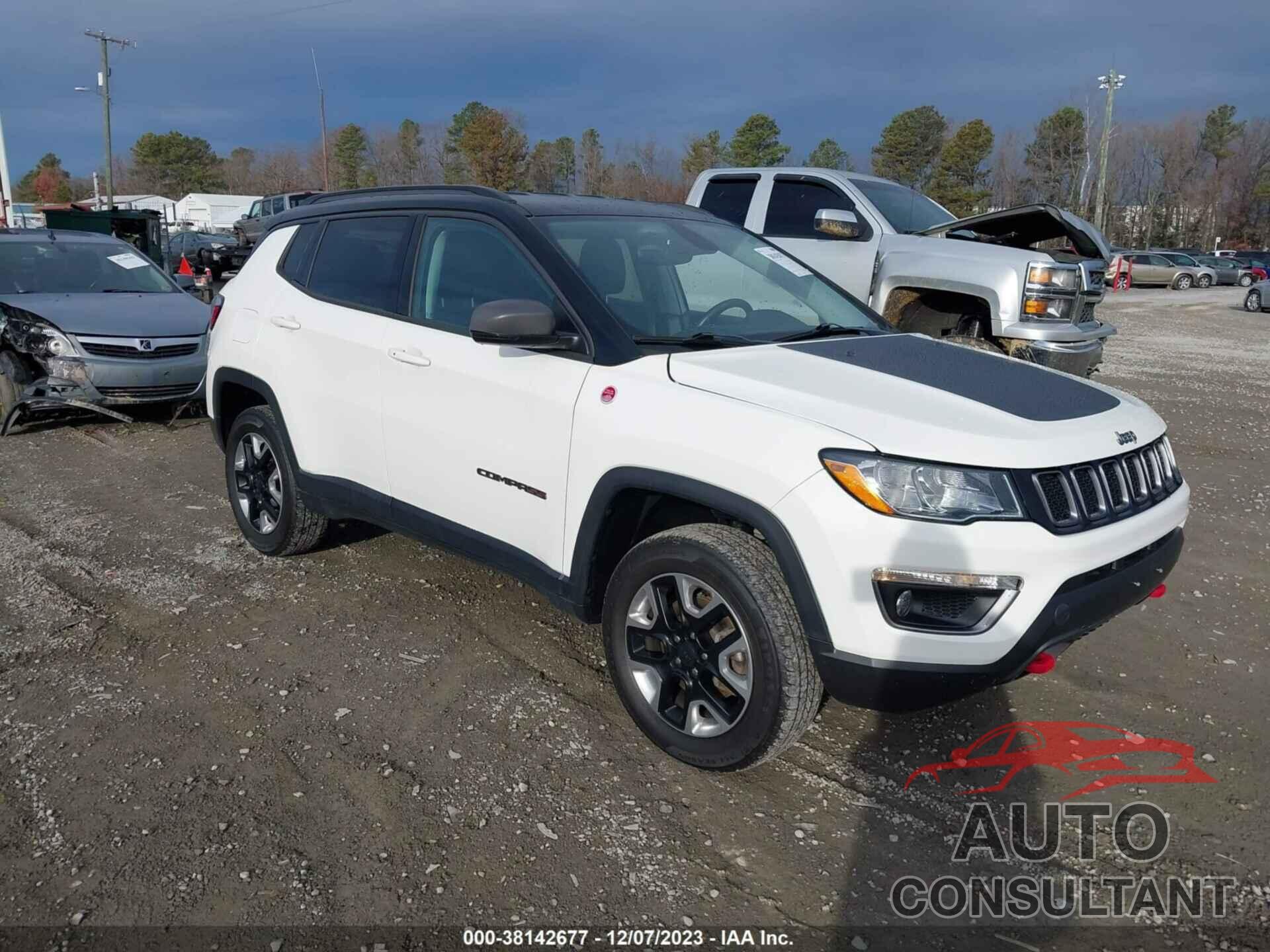 JEEP COMPASS 2018 - 3C4NJDDB7JT417609