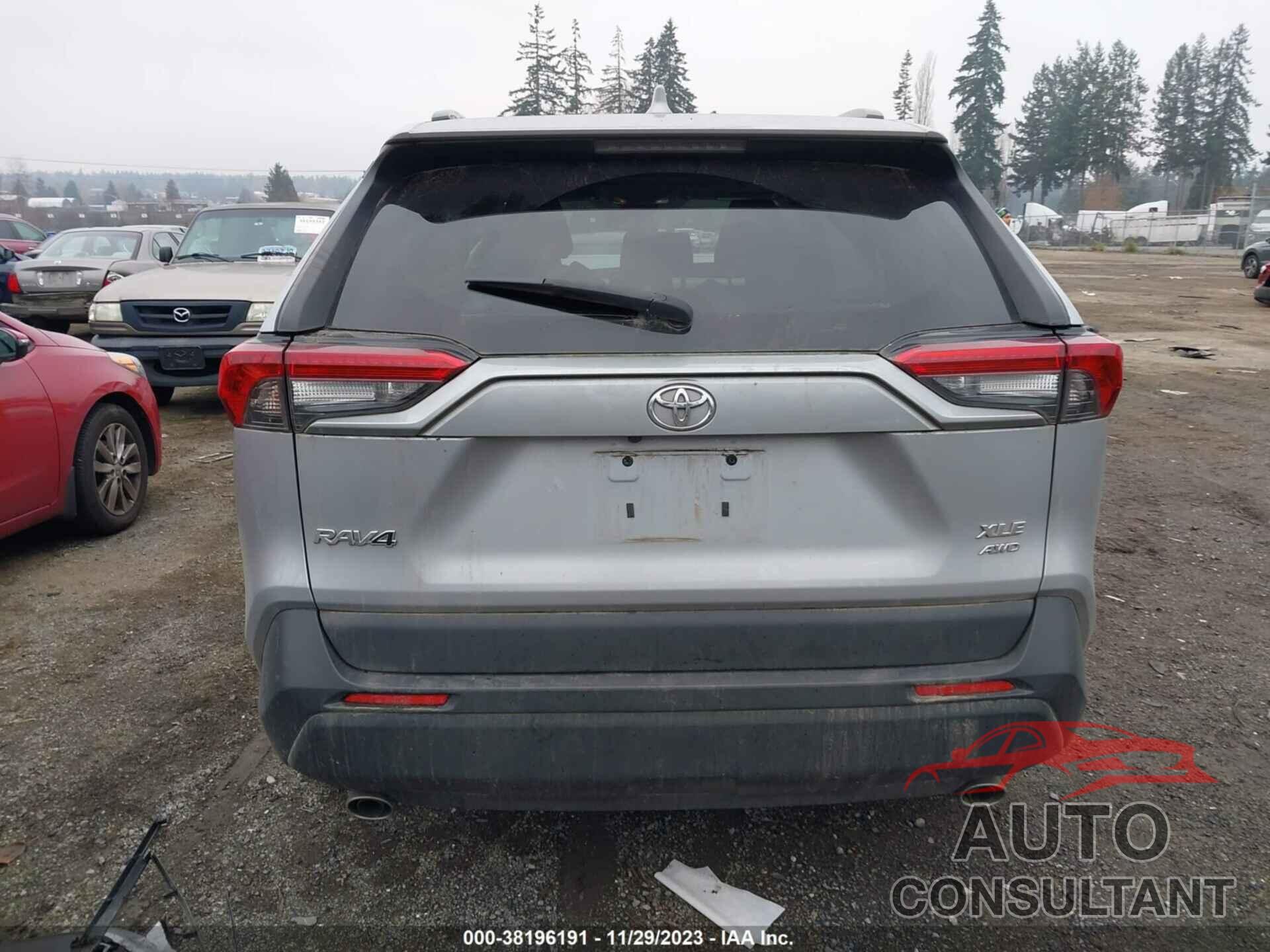 TOYOTA RAV4 2019 - 2T3P1RFV2KW017044