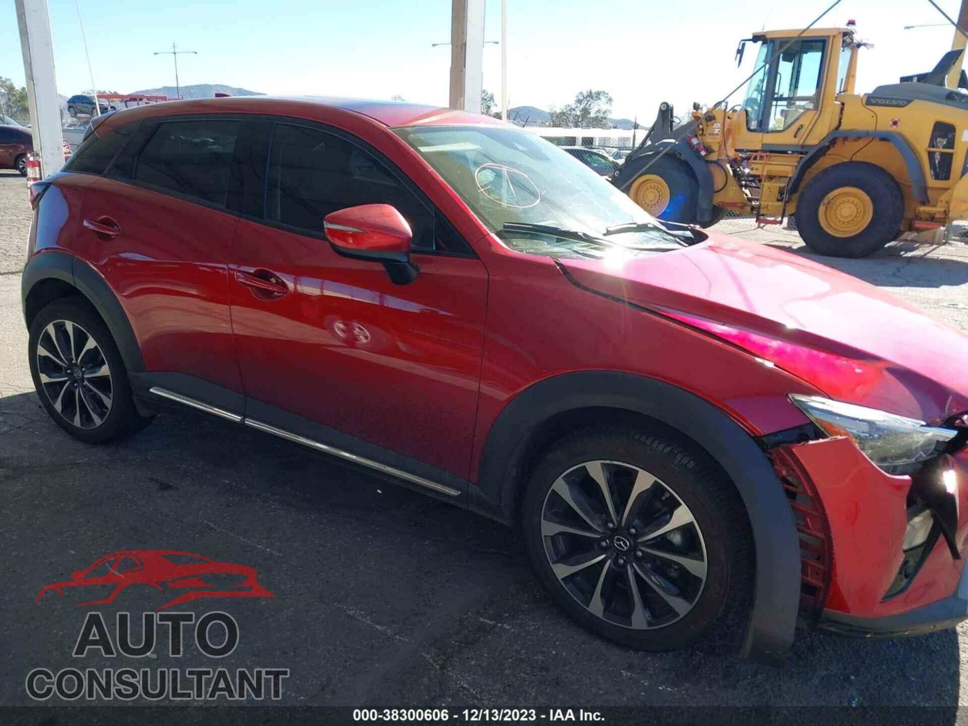 MAZDA CX-3 2019 - JM1DKFD72K0410520