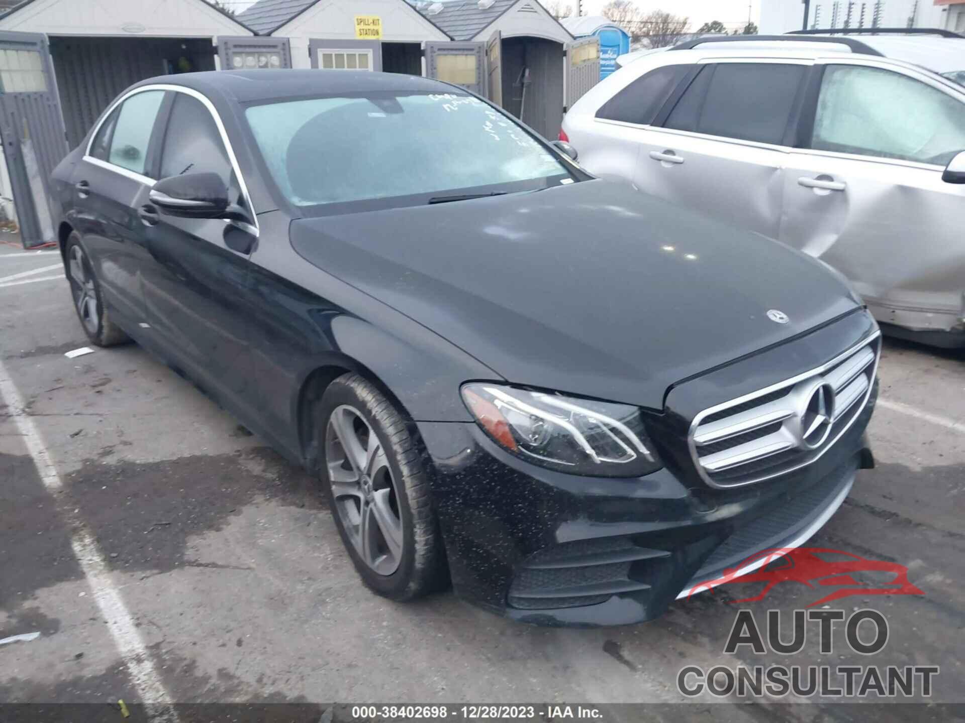 MERCEDES-BENZ E 2019 - WDDZF4JB3KA570879