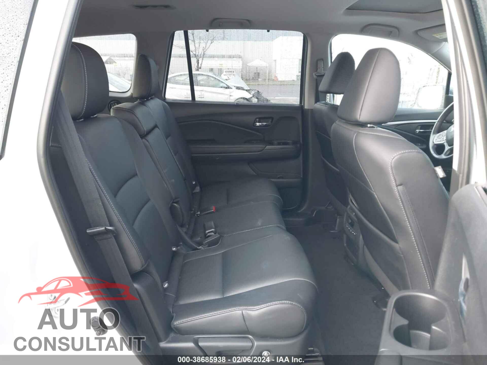 HONDA PILOT 2021 - 5FNYF5H23MB044926