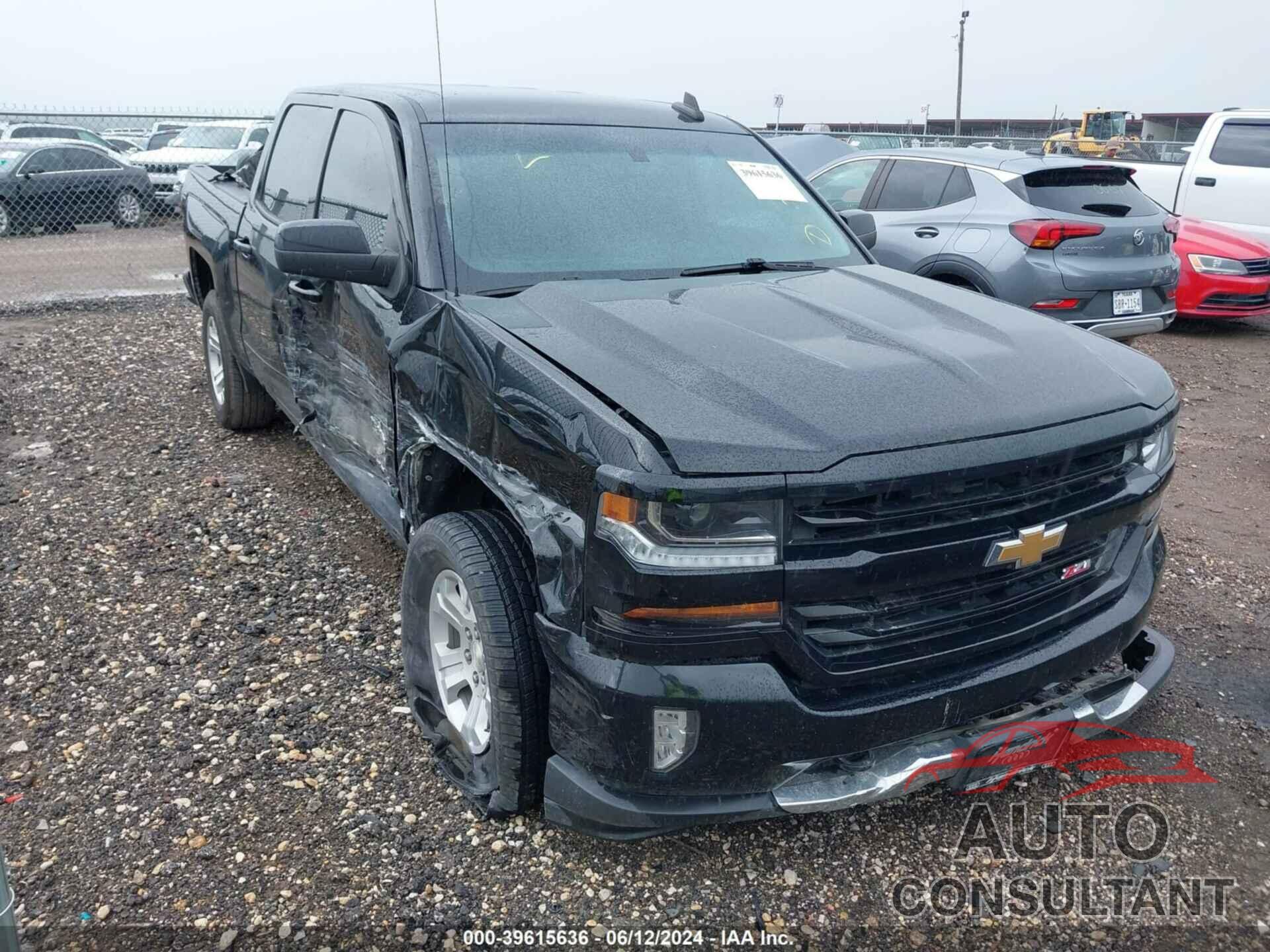 CHEVROLET SILVERADO 1500 2018 - 3GCUKREC7JG343209