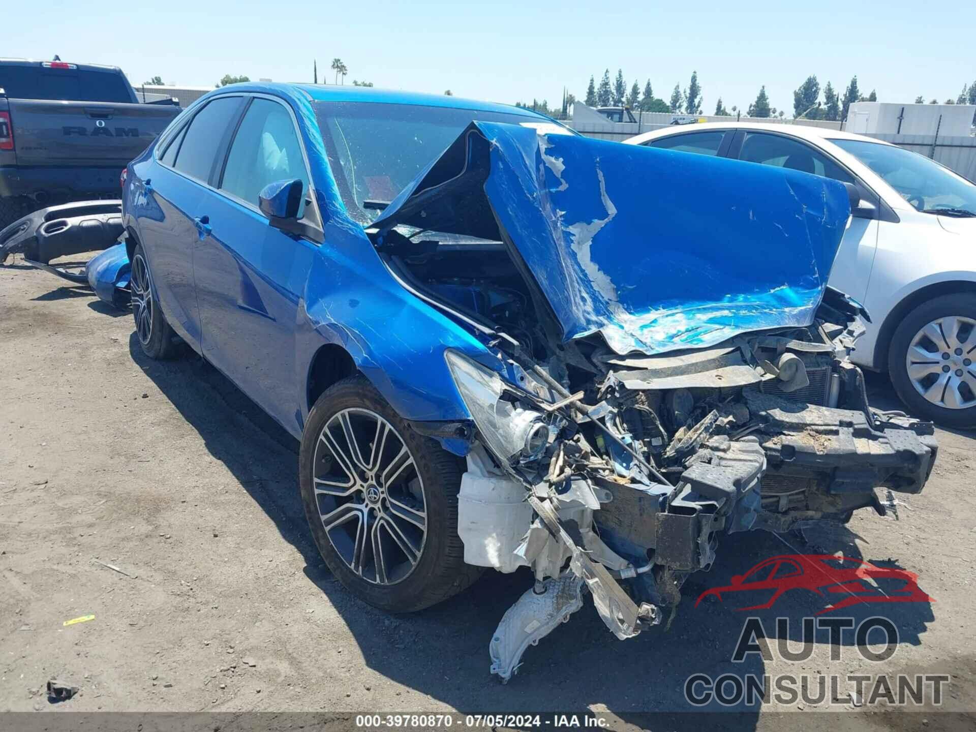 TOYOTA CAMRY 2016 - 4T1BF1FK3GU512968