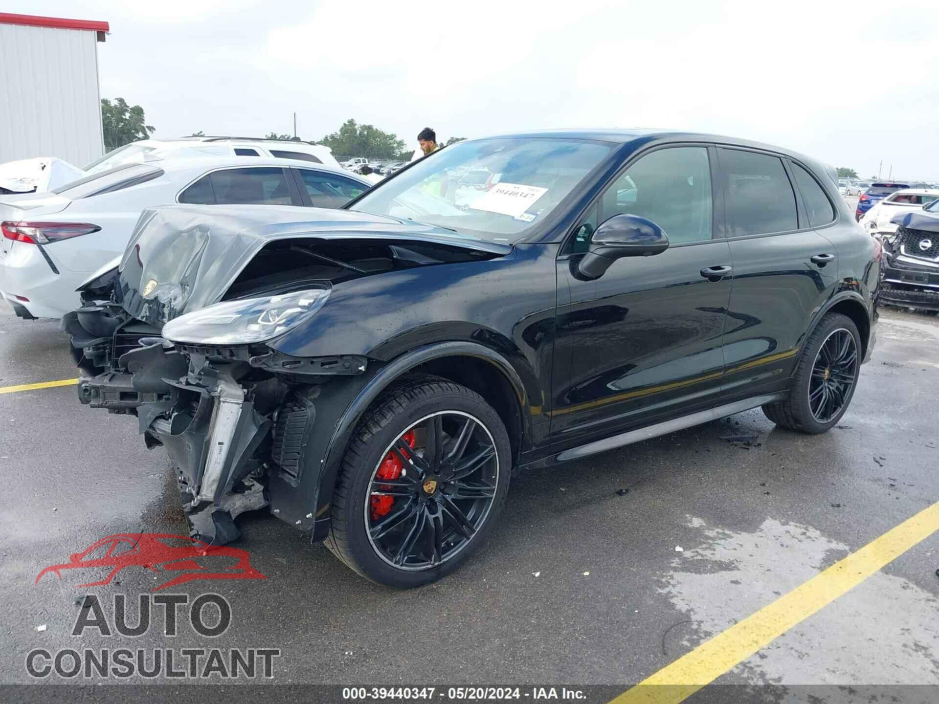 PORSCHE CAYENNE 2016 - WP1AD2A26GLA79086