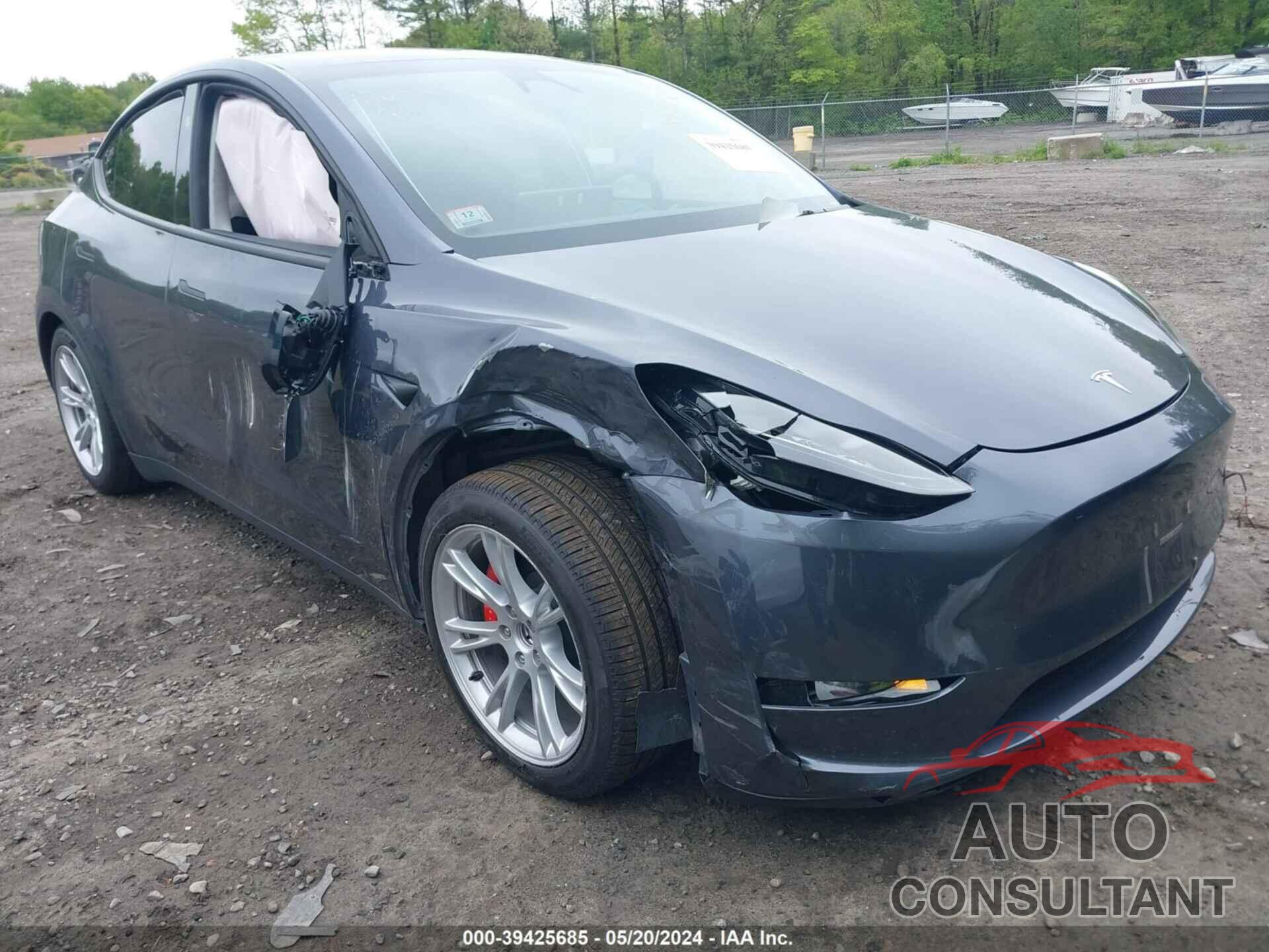 TESLA MODEL Y 2023 - 7SAYGDEF0PF947959