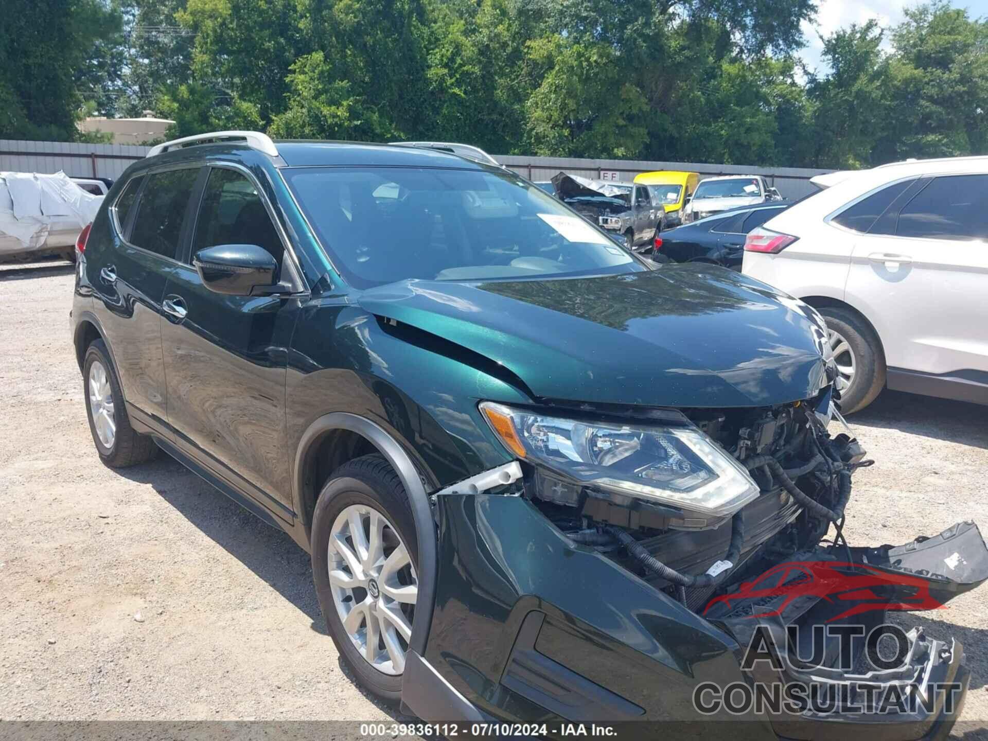 NISSAN ROGUE 2018 - 5N1AT2MV8JC720008