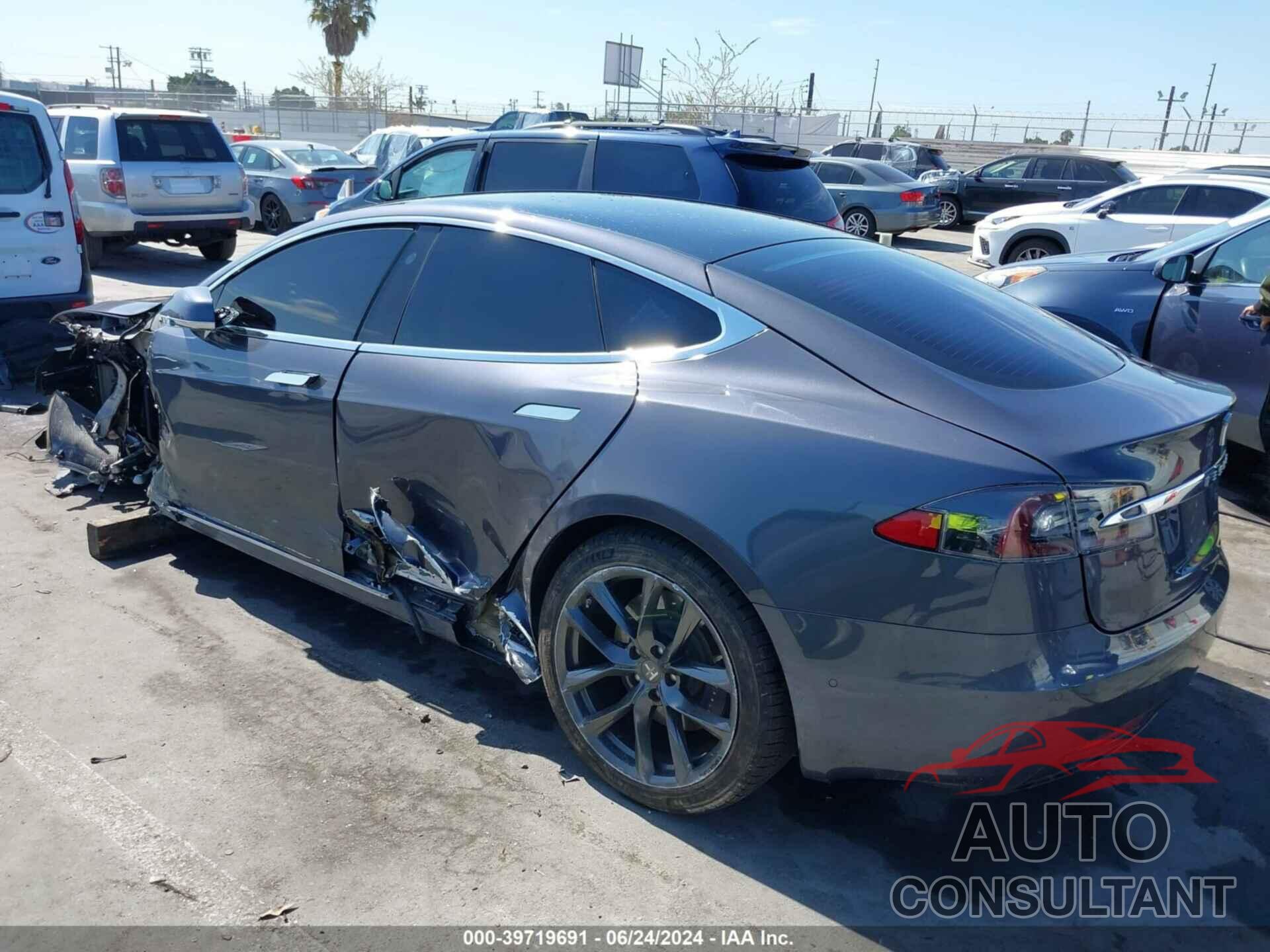 TESLA MODEL S 2021 - 5YJSA1E20MF425327