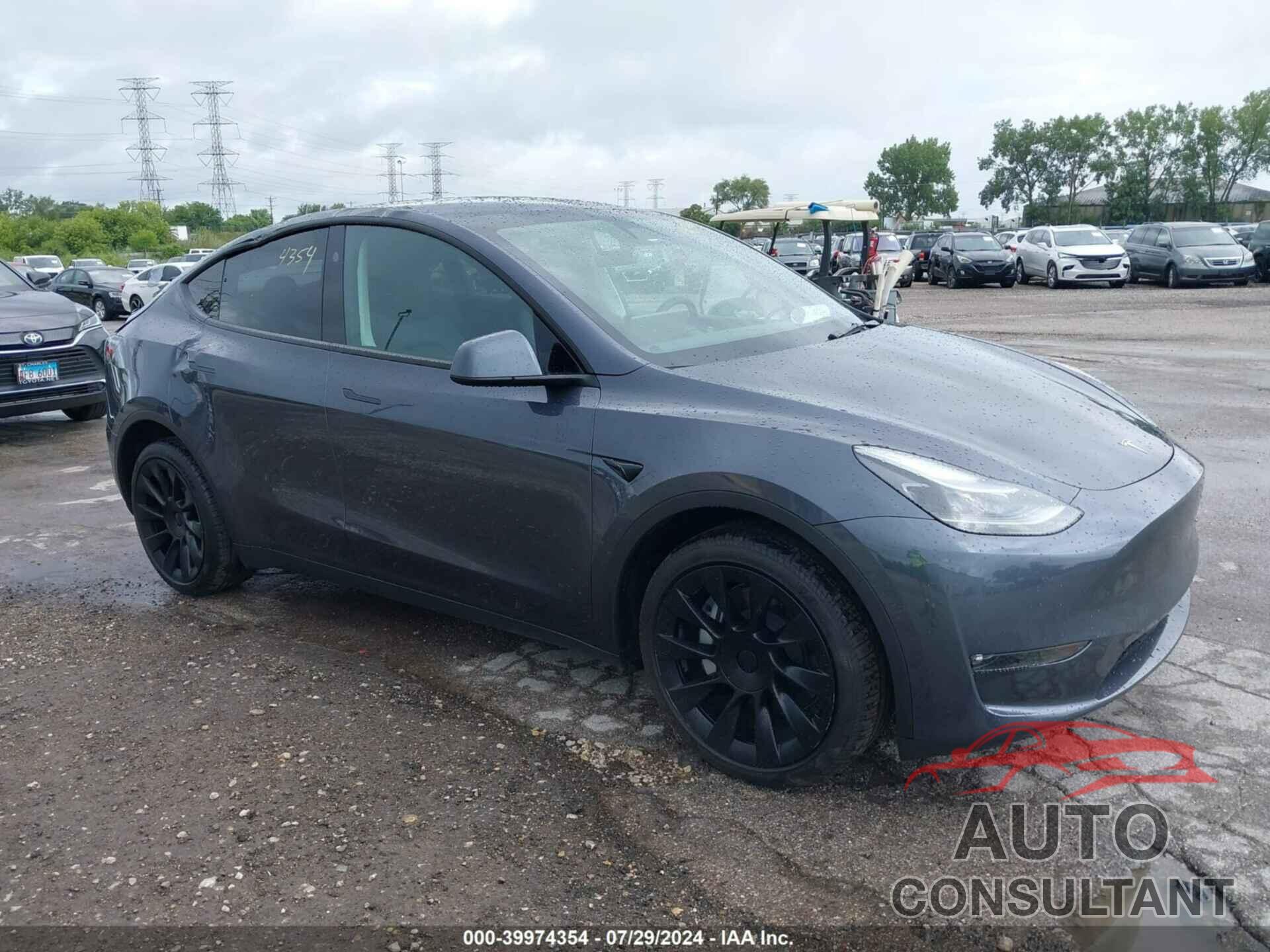 TESLA MODEL Y 2023 - 7SAYGDEE2PF877629