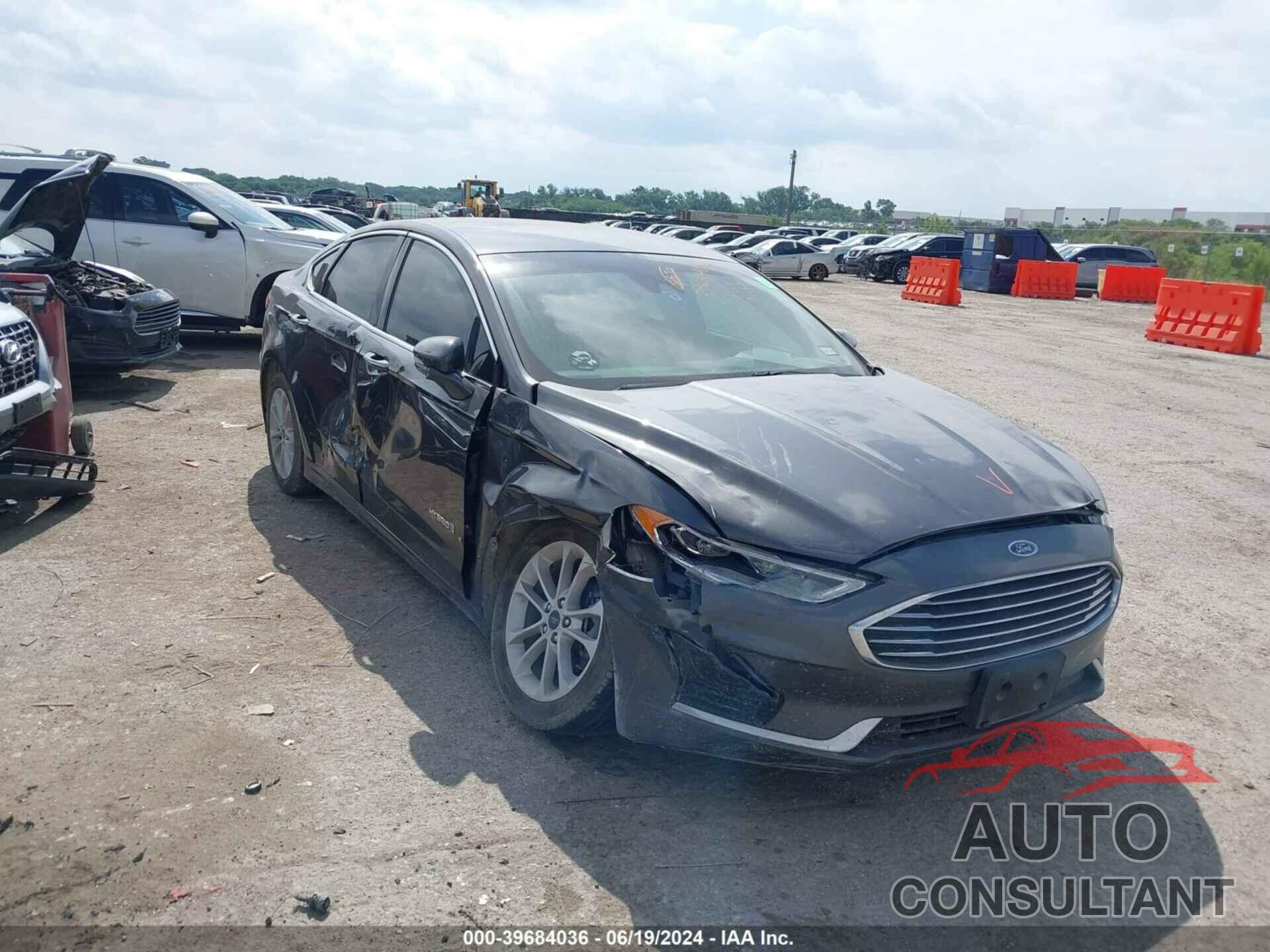 FORD FUSION HYBRID 2019 - 3FA6P0MU2KR264154