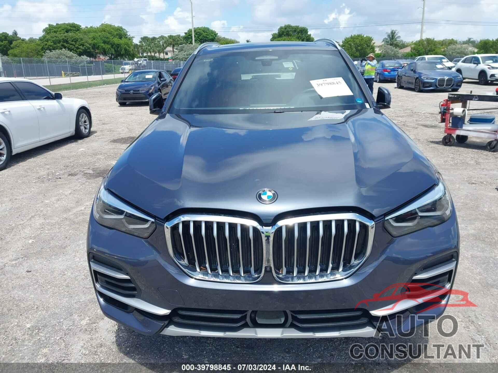 BMW X5 2022 - 5UXCR4C04N9K27277