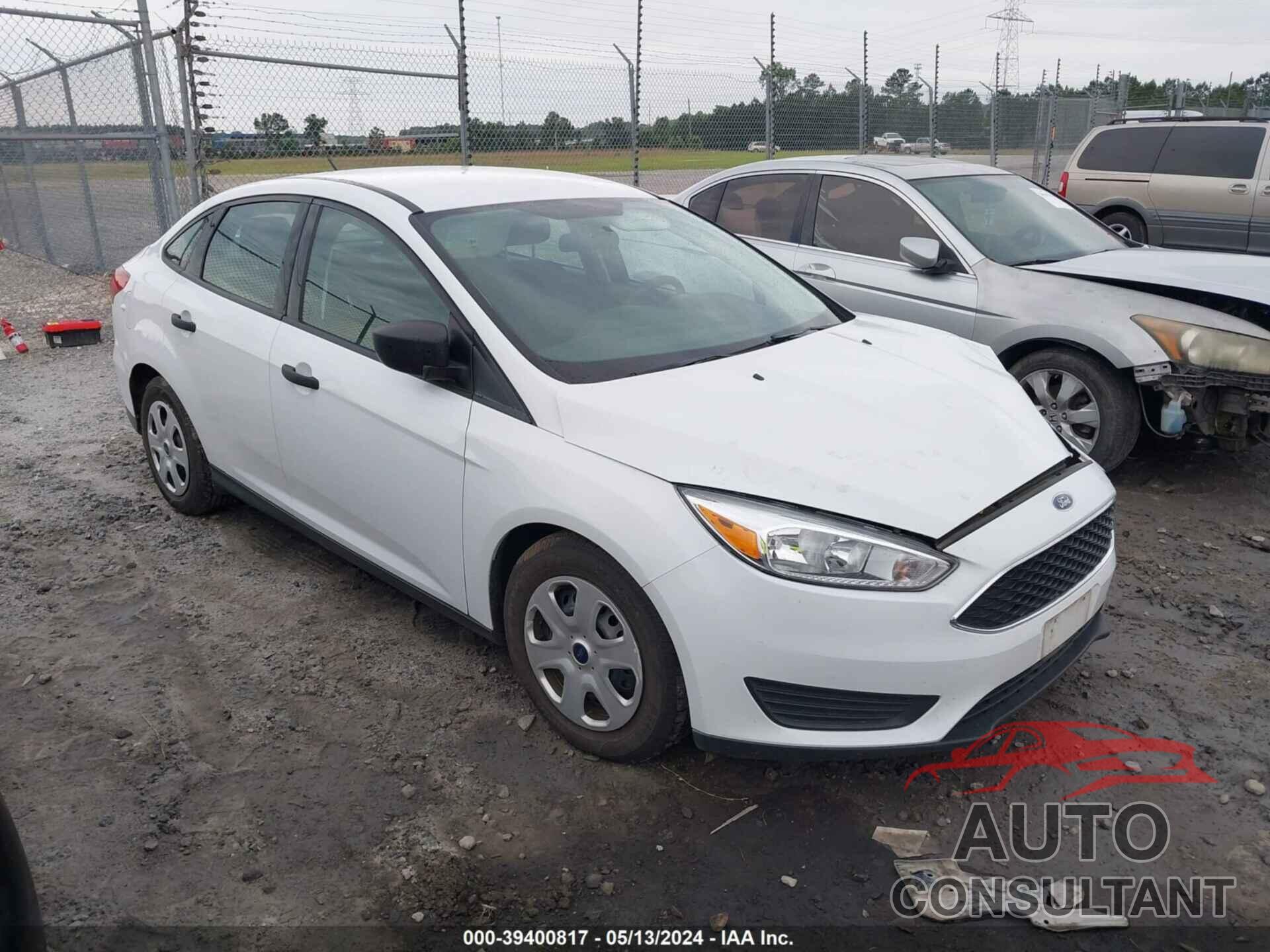 FORD FOCUS 2017 - 1FADP3E23HL201822