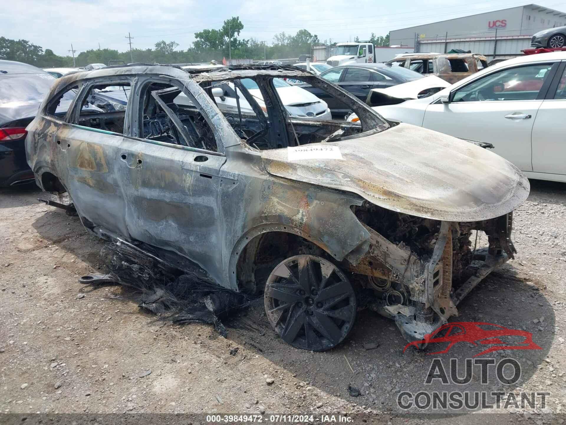 KIA SORENTO 2021 - 5XYRL4LC6MG069769