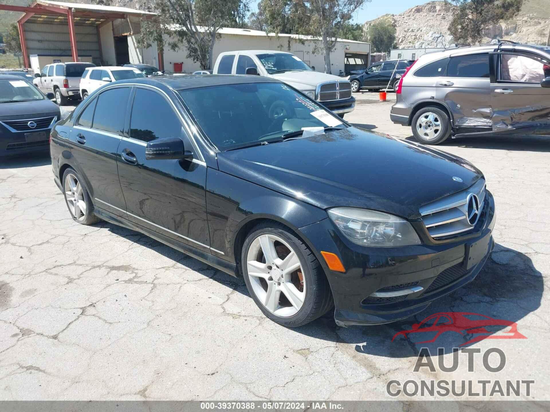 MERCEDES-BENZ C 300 2011 - WDDGF5EB7BA419213