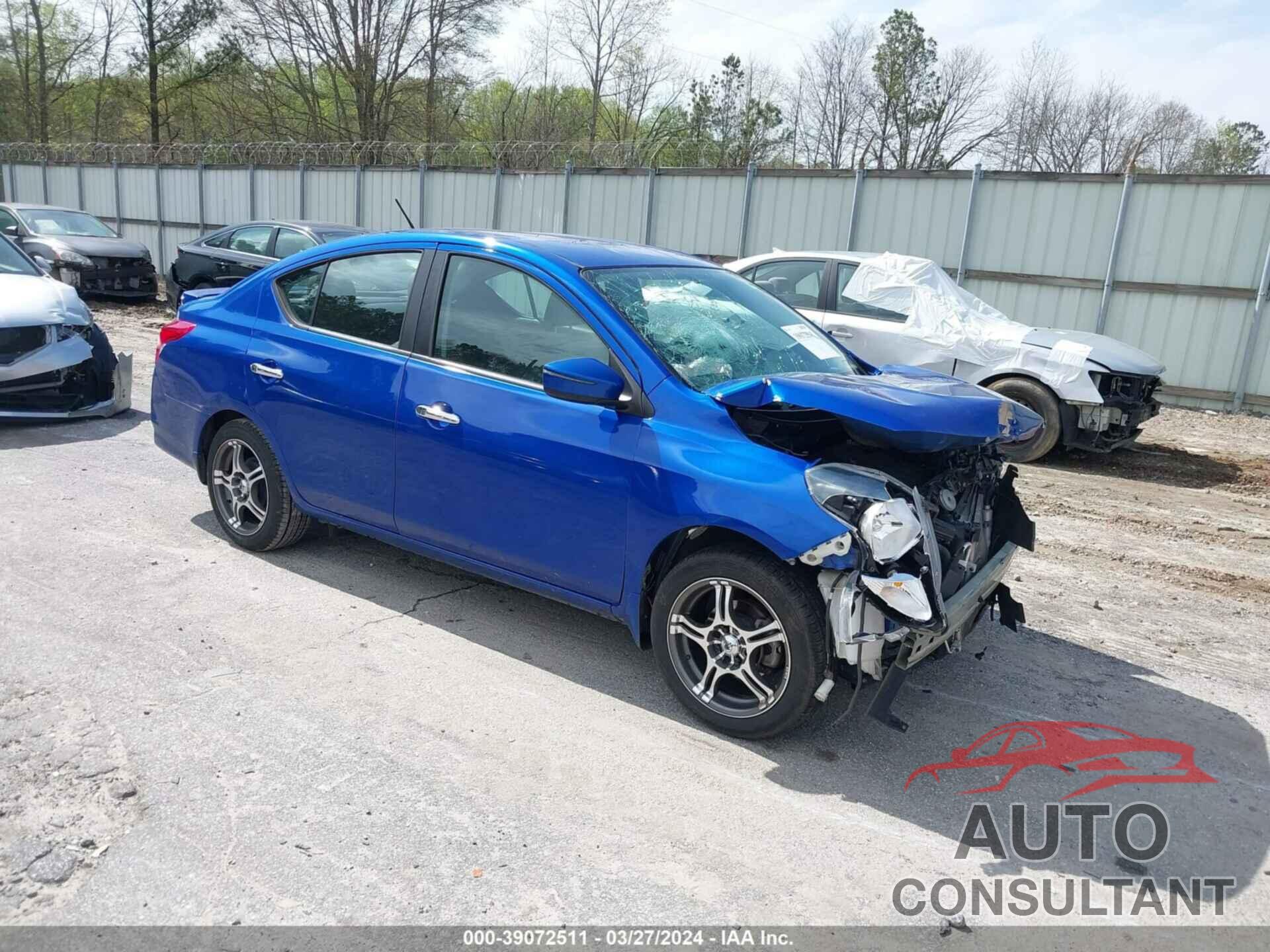 NISSAN VERSA 2017 - 3N1CN7AP0HL814167