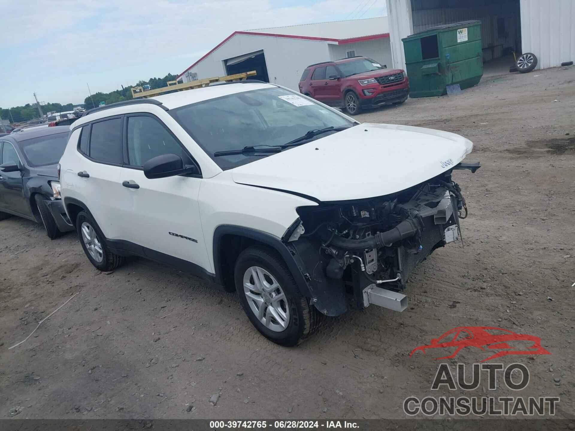 JEEP COMPASS 2018 - 3C4NJCAB5JT495420