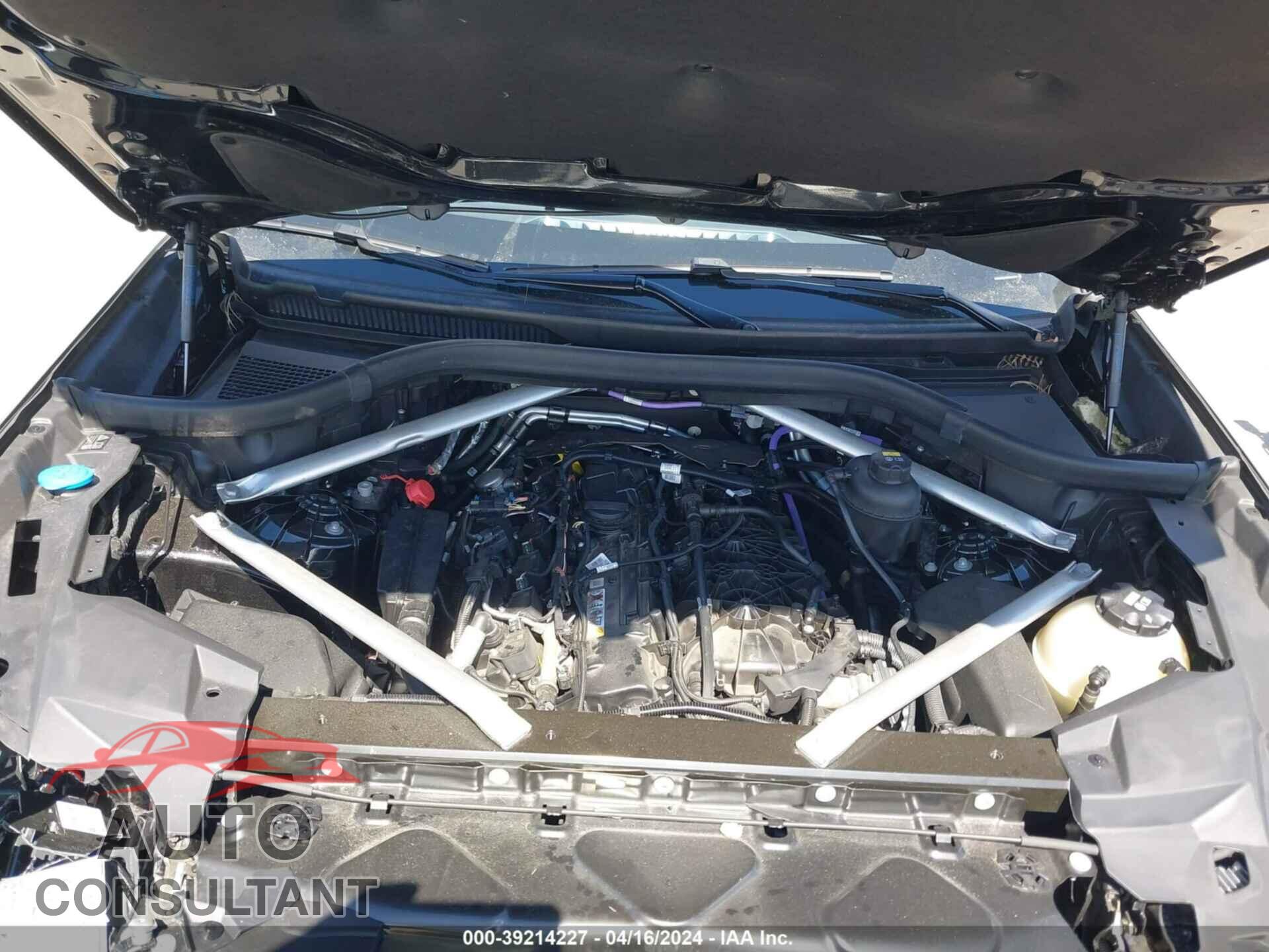 BMW X5 2021 - 5UXCR6C08M9D81634