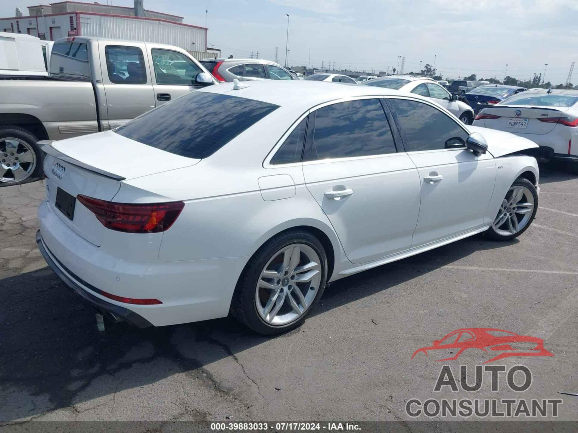 AUDI S4 2018 - WAUB4AF43JA015291