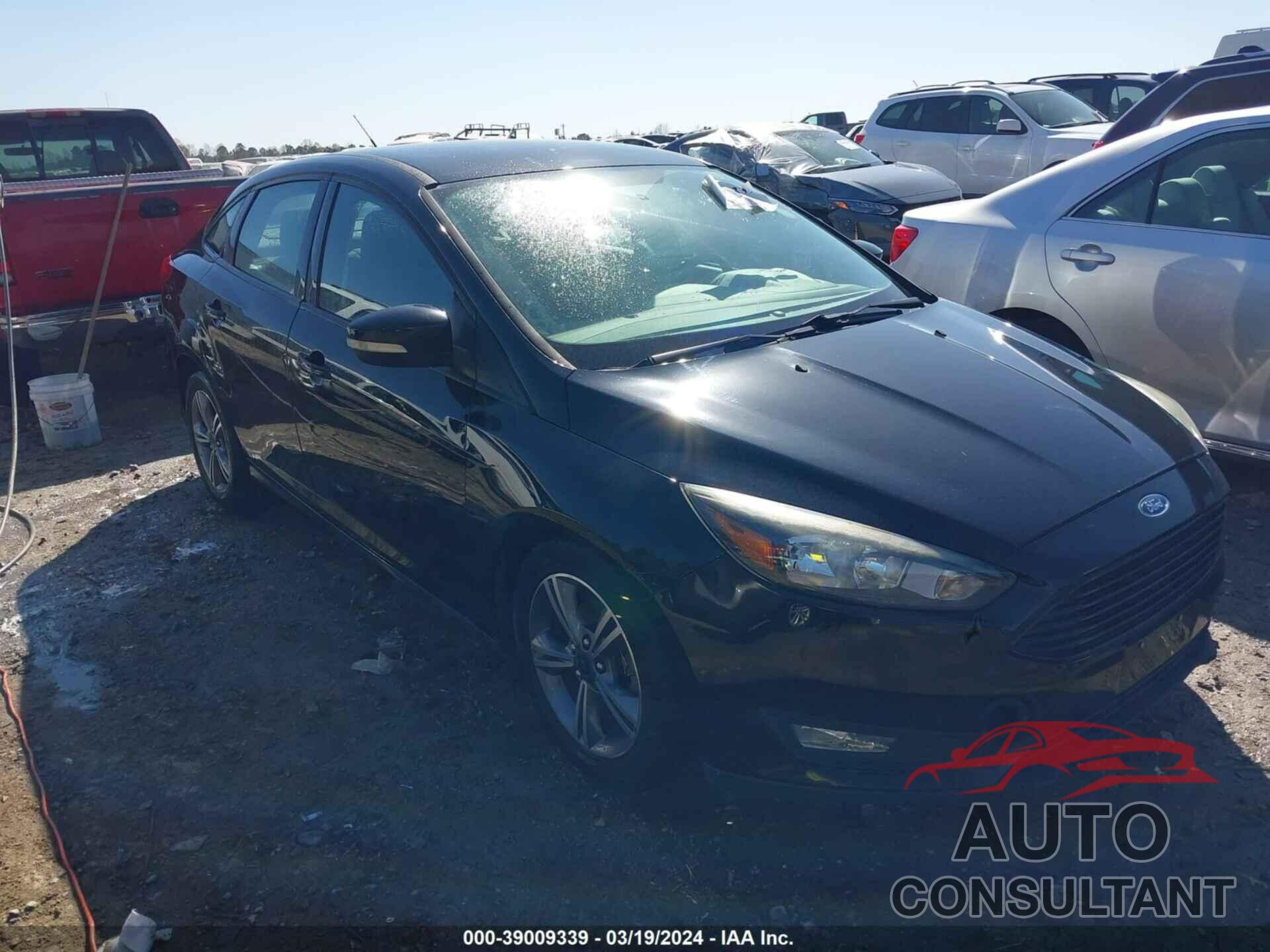 FORD FOCUS 2017 - 1FADP3FE7HL236419