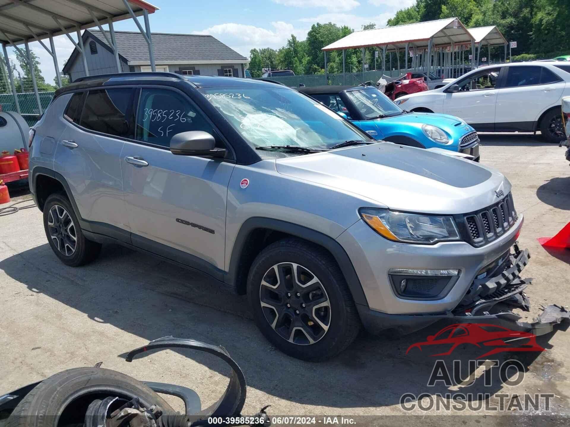 JEEP COMPASS 2019 - 3C4NJDDB1KT800012