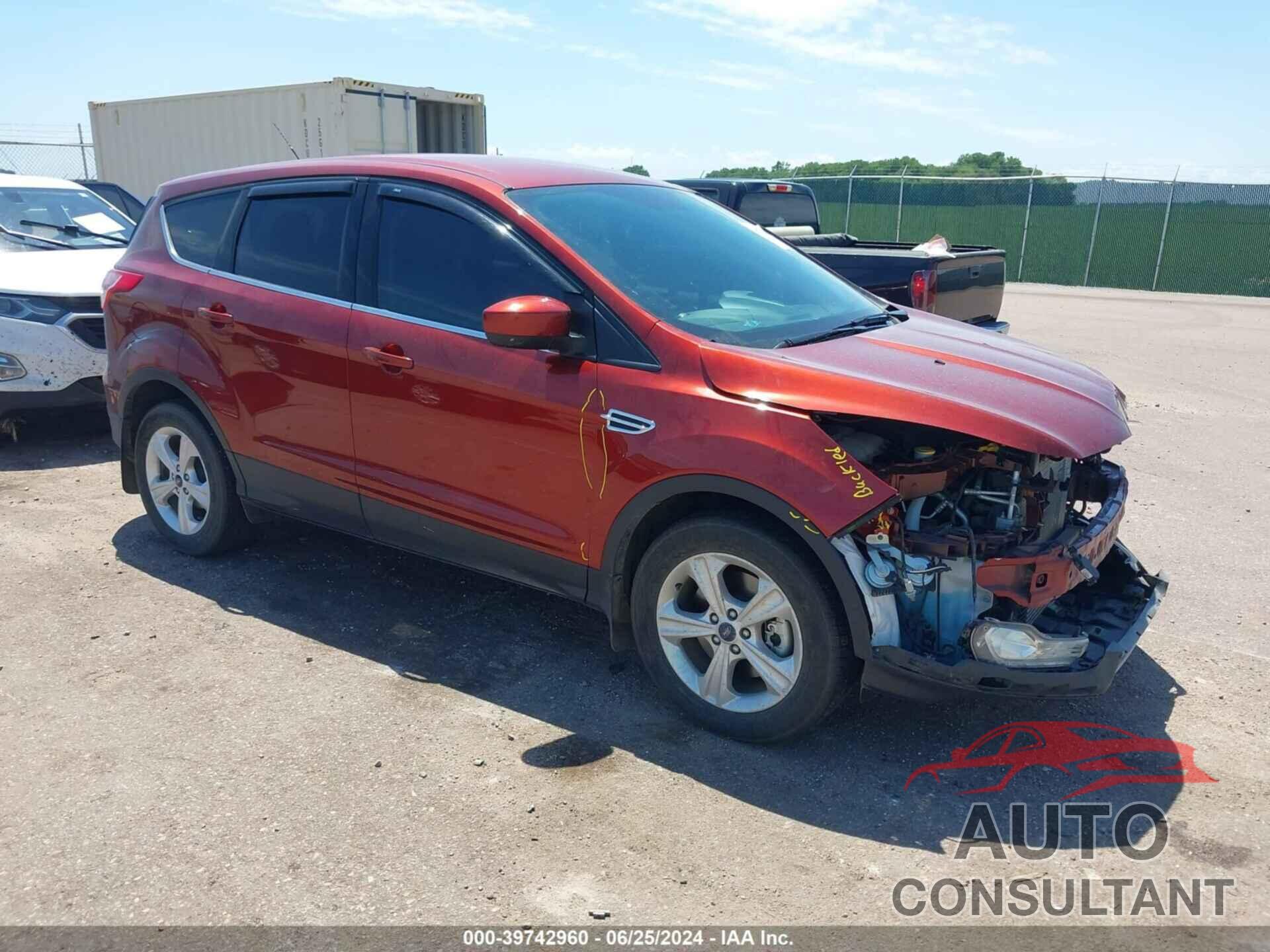 FORD ESCAPE 2016 - 1FMCU9GX7GUA67816