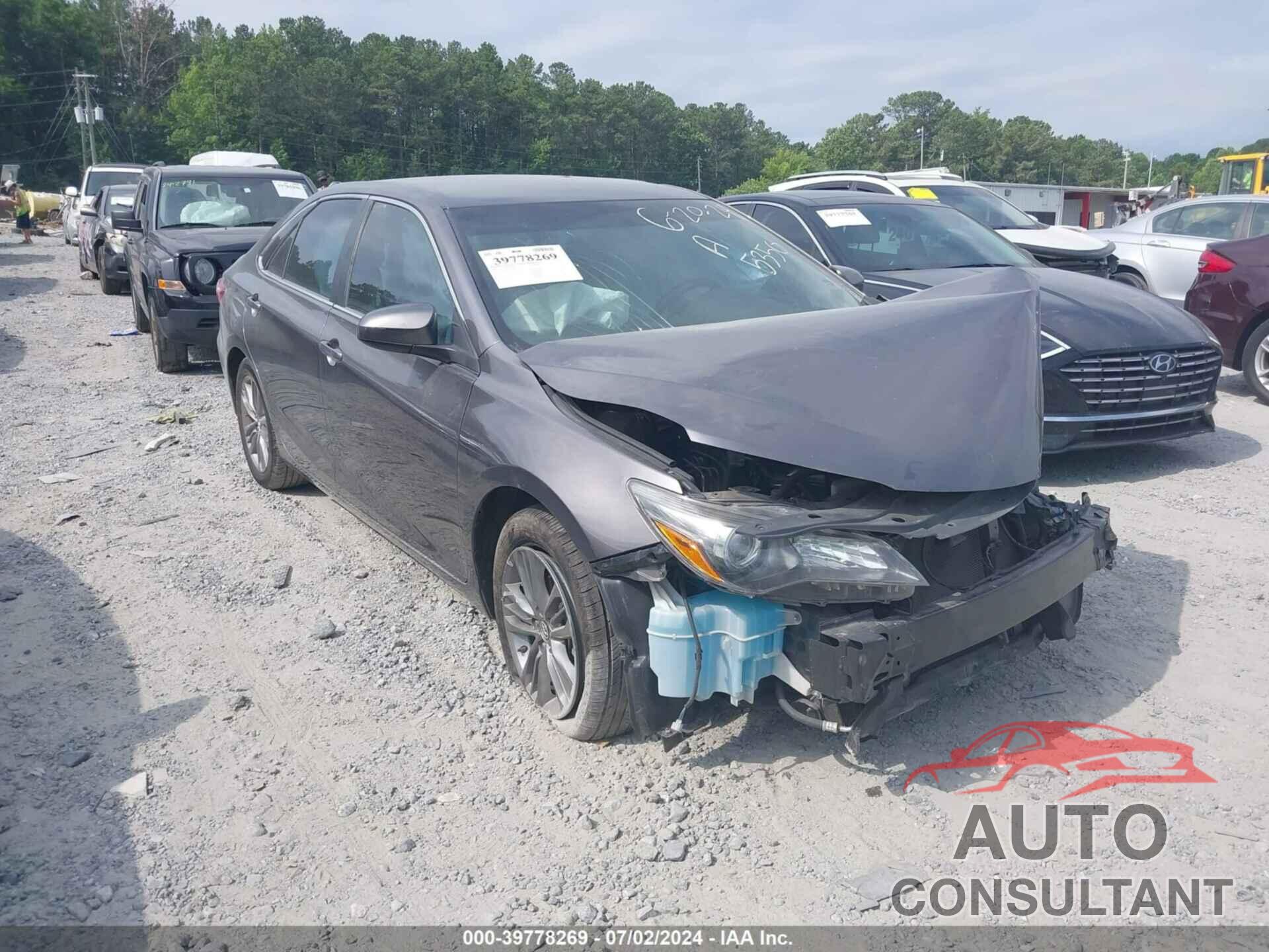 TOYOTA CAMRY 2017 - 4T1BF1FK8HU453501