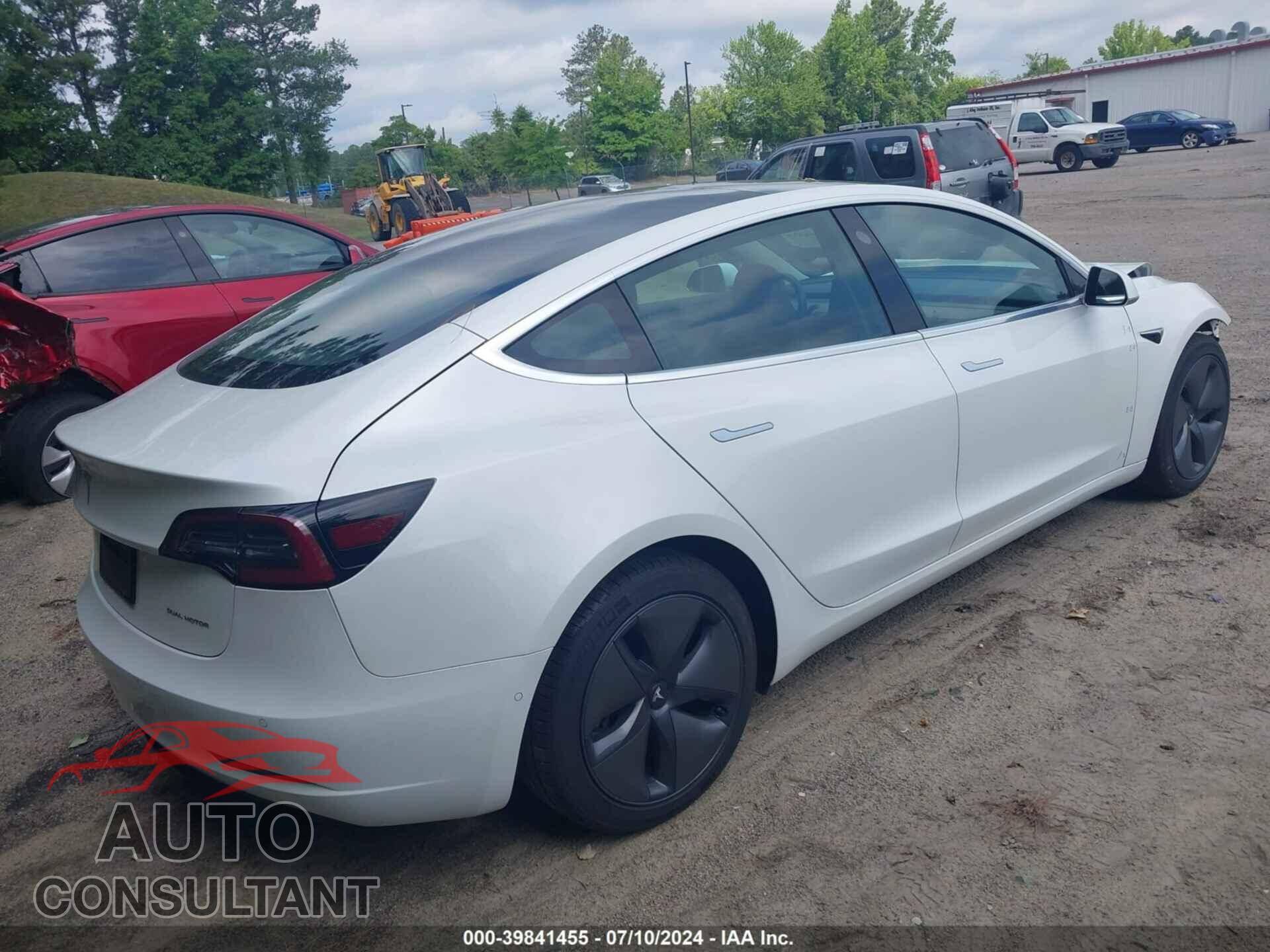TESLA MODEL 3 2019 - 5YJ3E1EB1KF515771
