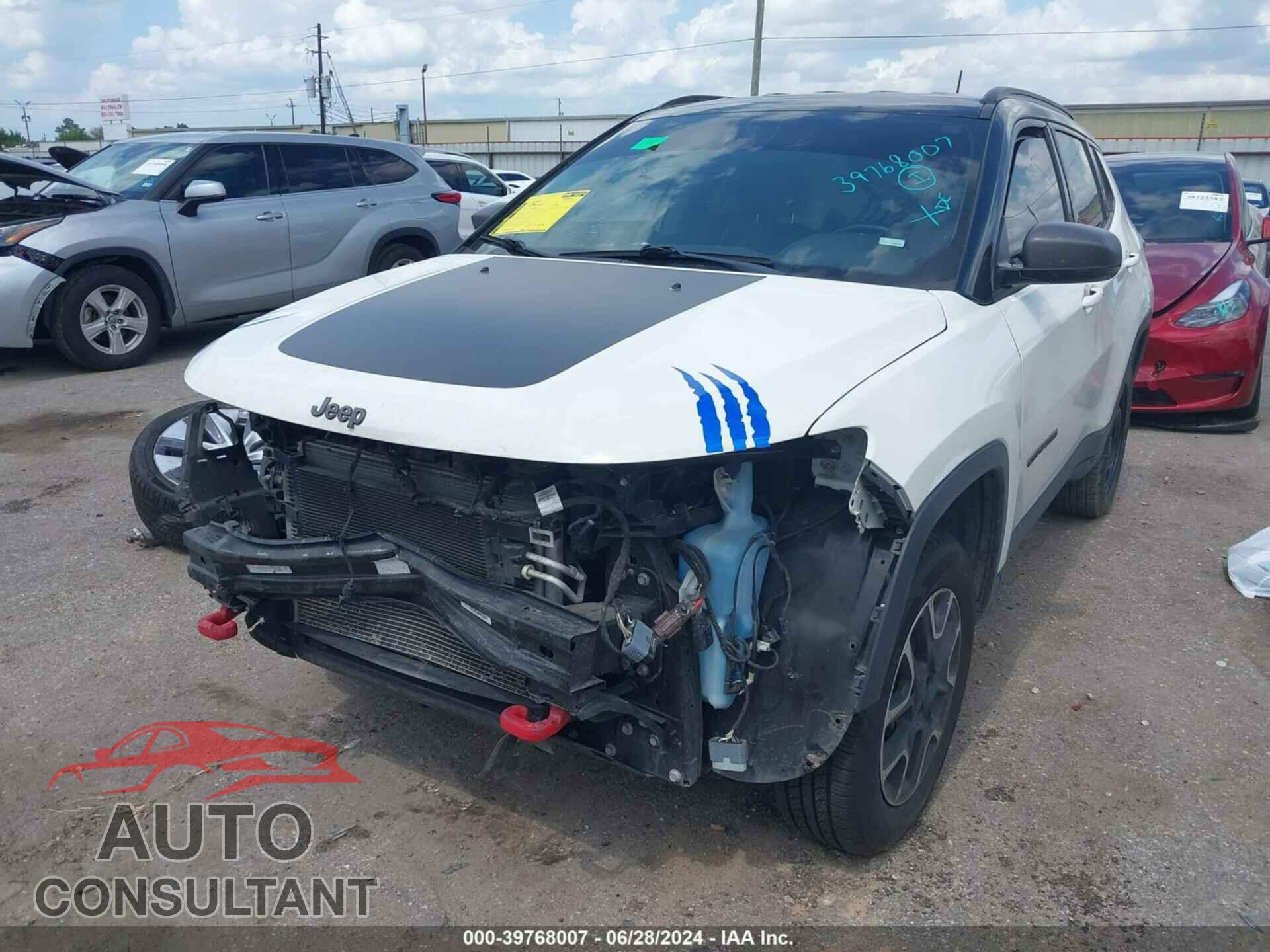 JEEP COMPASS 2020 - 3C4NJDDB7LT221513