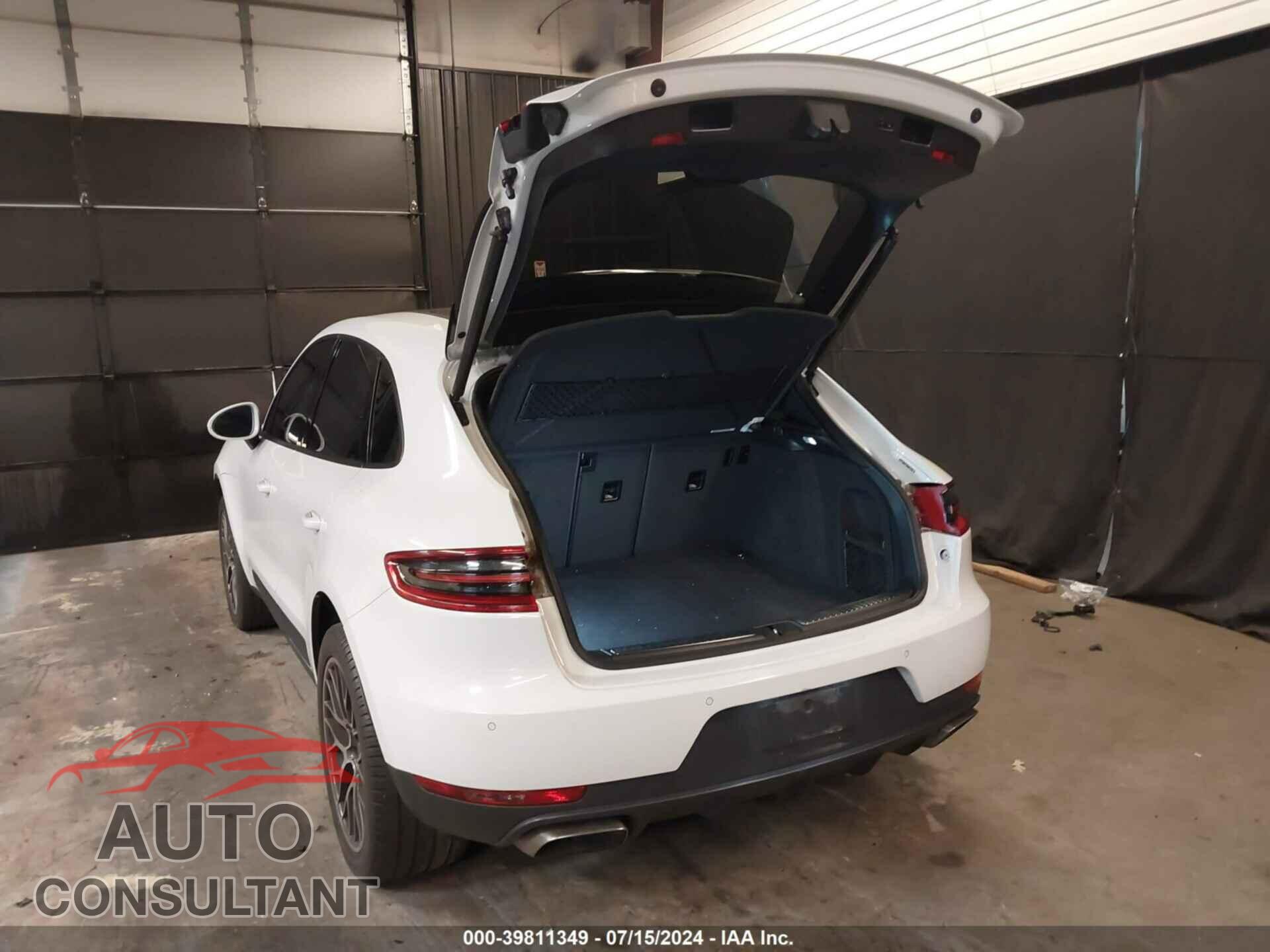 PORSCHE MACAN 2017 - WP1AA2A52HLB08832