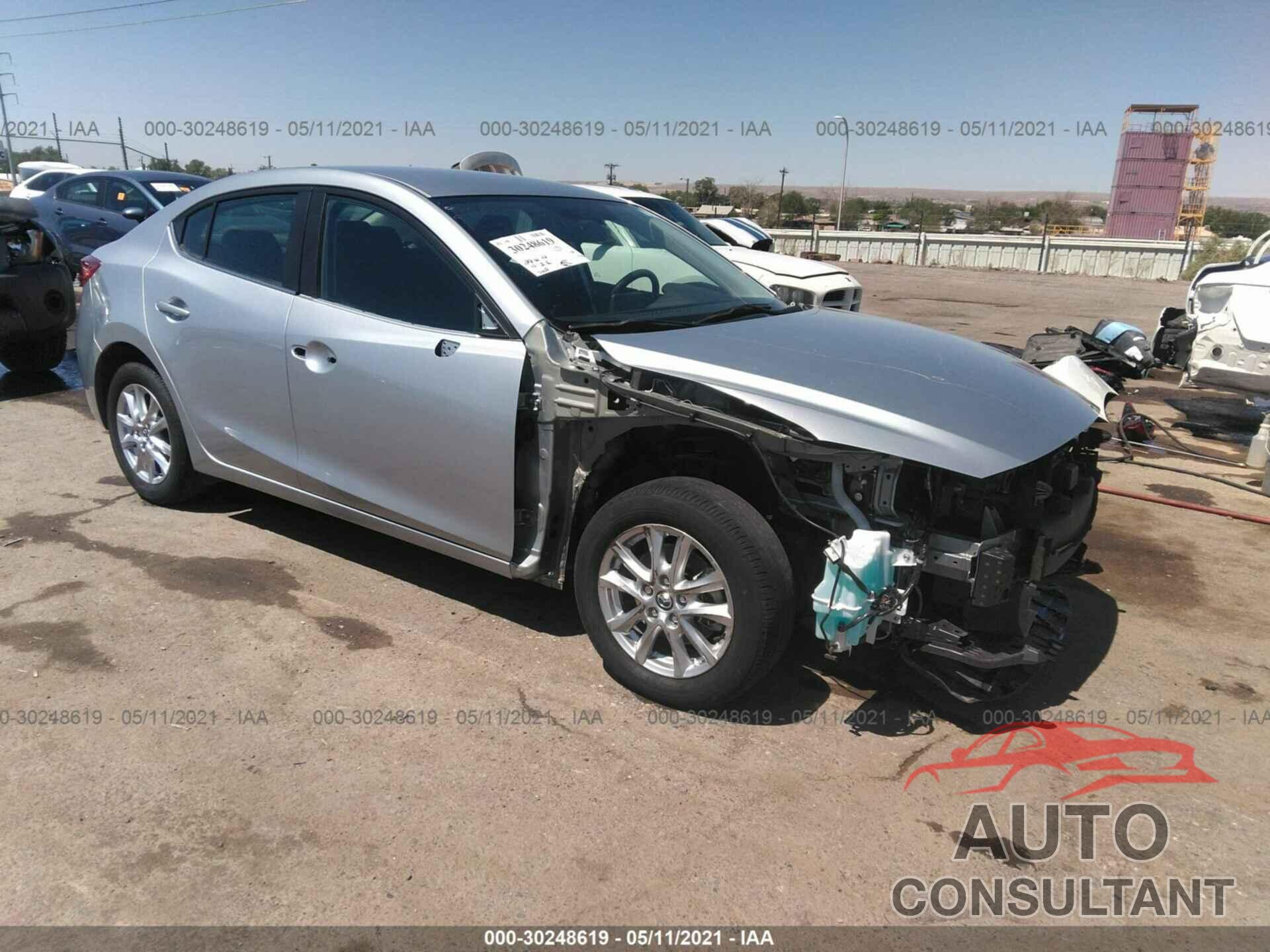 MAZDA MAZDA3 4-DOOR 2017 - 3MZBN1U70HM117056