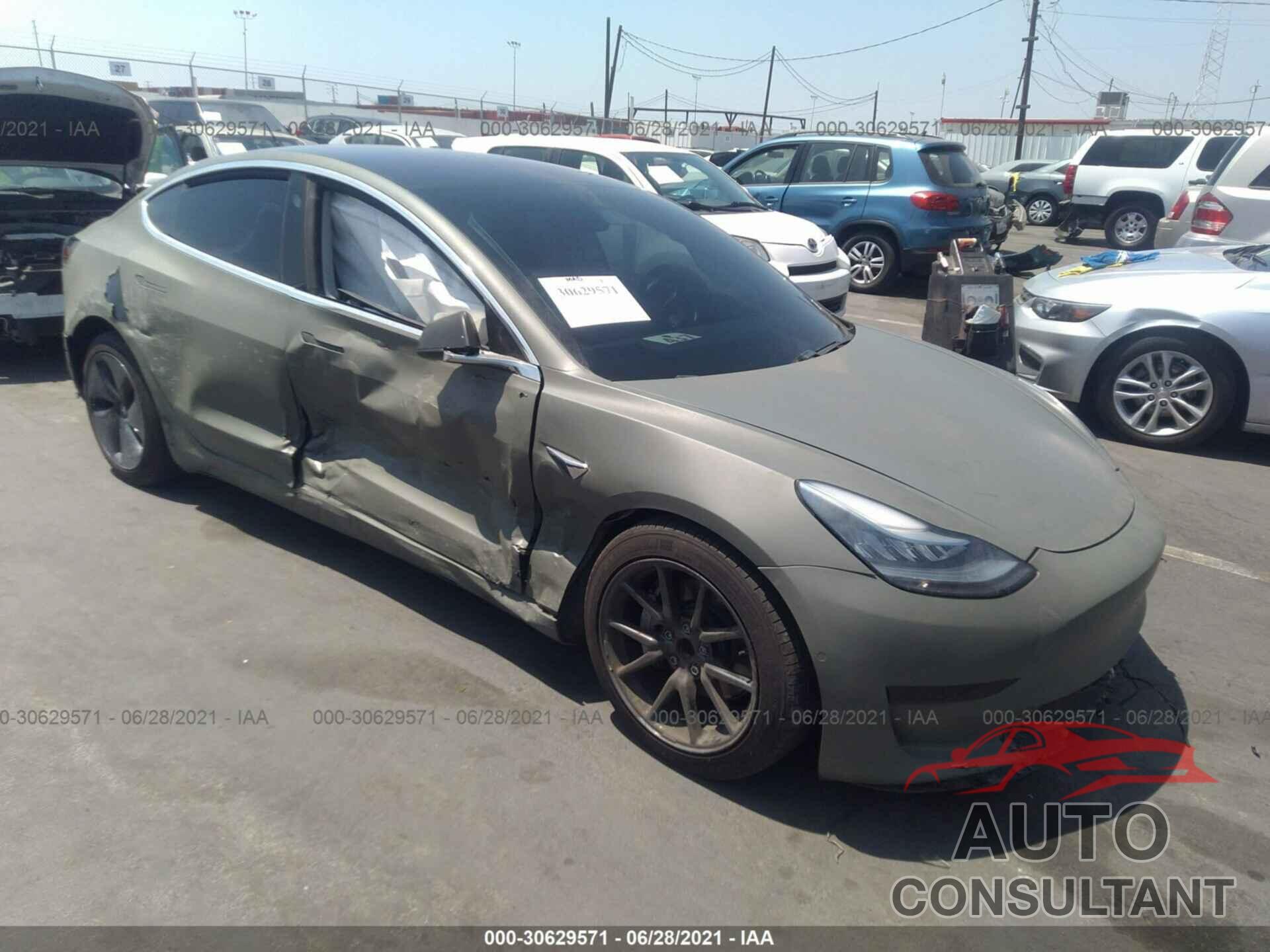 TESLA MODEL 3 2019 - 5YJ3E1EA7KF305909