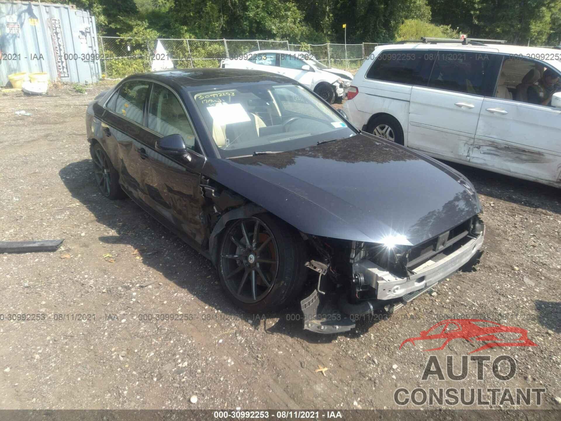 AUDI A4 2017 - WAUPNAF45HN058813