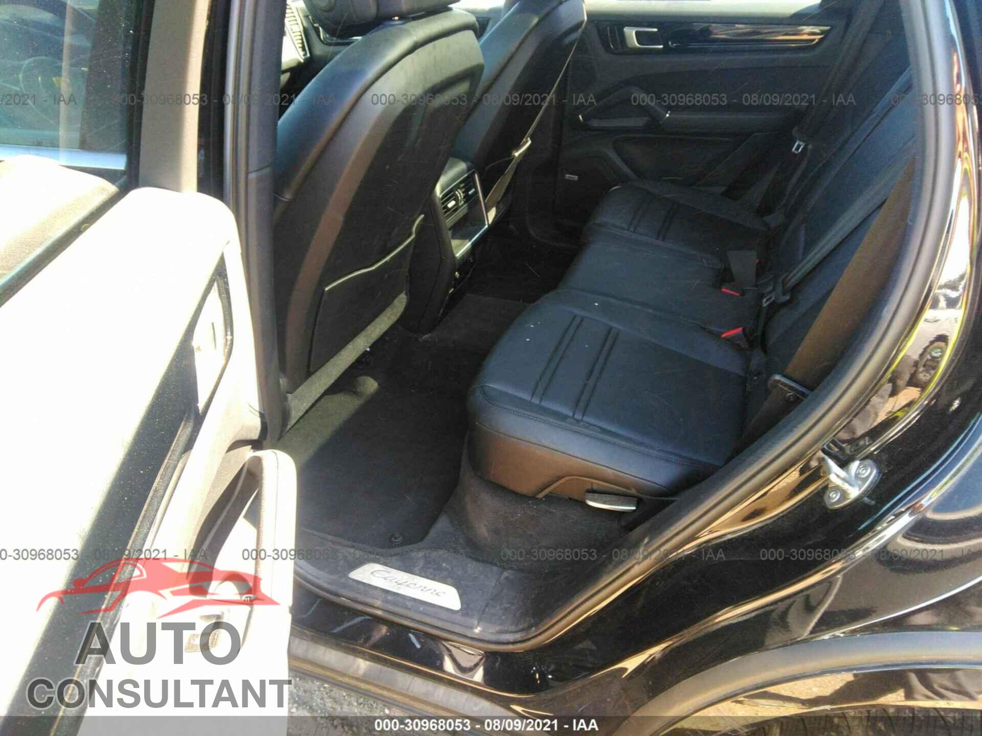 PORSCHE CAYENNE 2019 - WP1AA2AY8KDA08312
