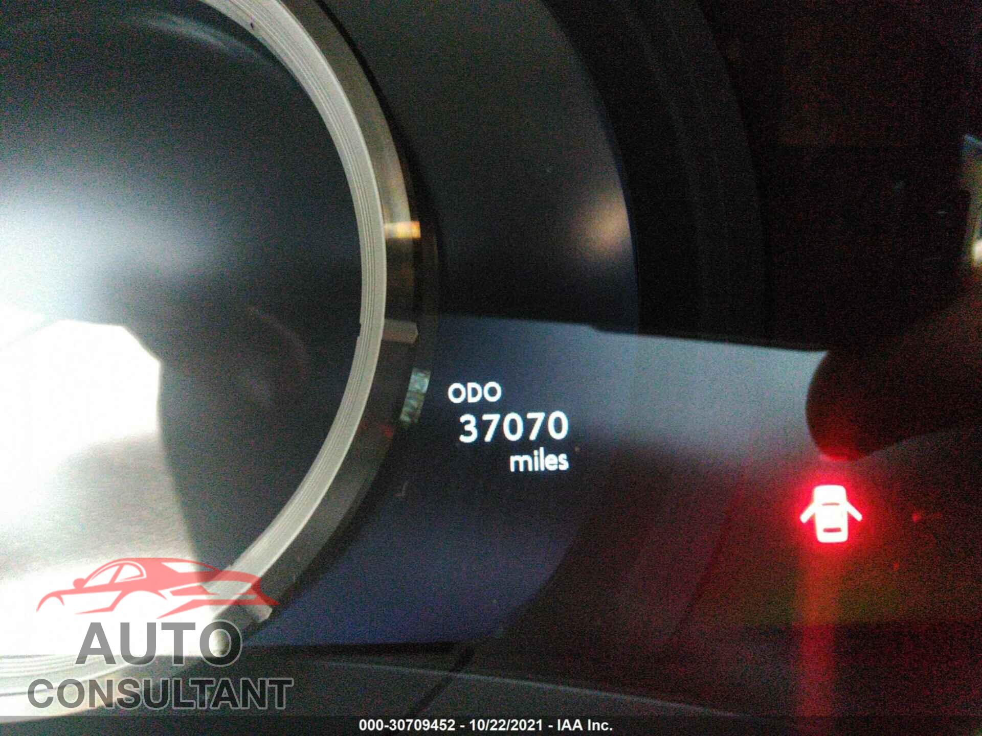 LEXUS IS 2019 - JTHBA1D26K5096941