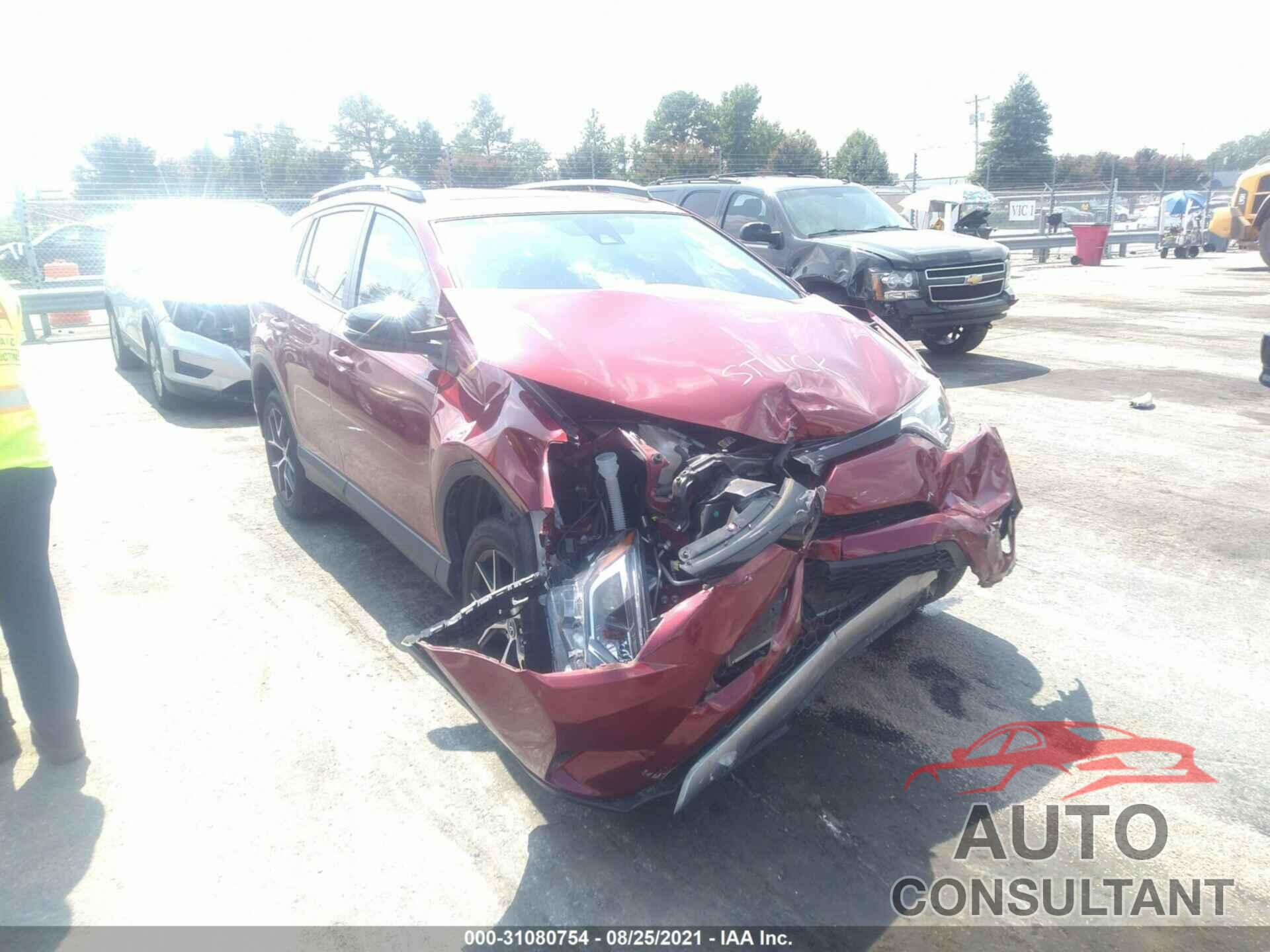 TOYOTA RAV4 2018 - JTMNFREV3JD119877