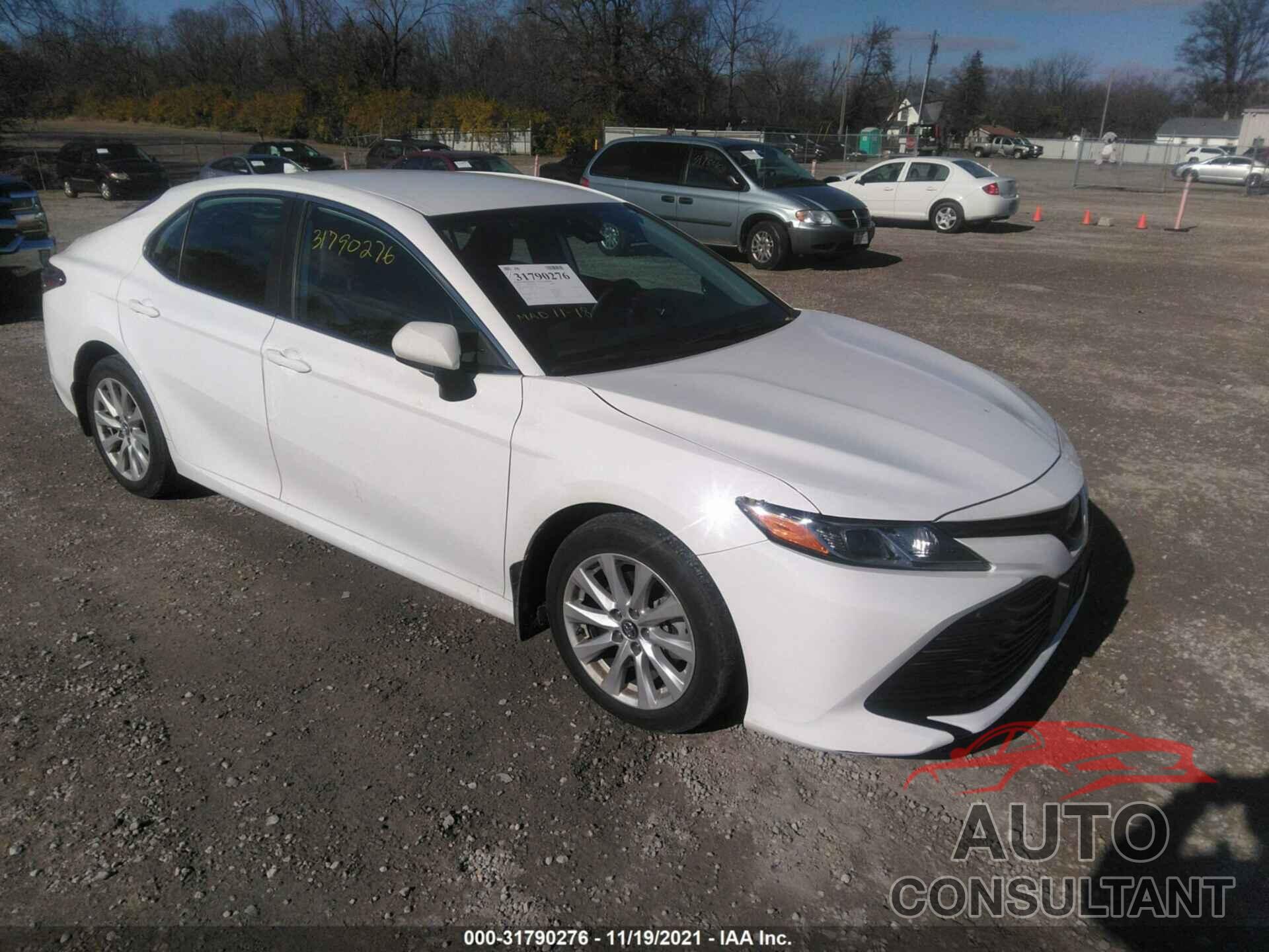 TOYOTA CAMRY 2019 - 4T1B11HK7KU733400