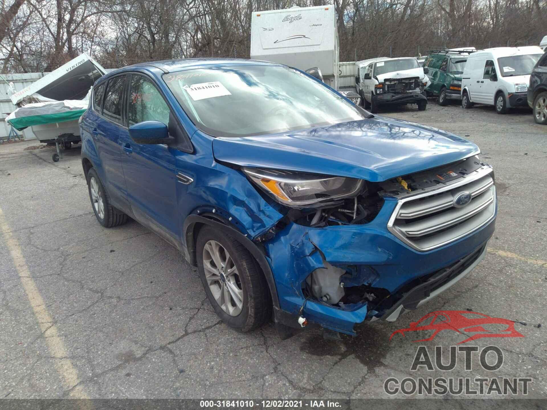 FORD ESCAPE 2017 - 1FMCU0GDXHUB24027
